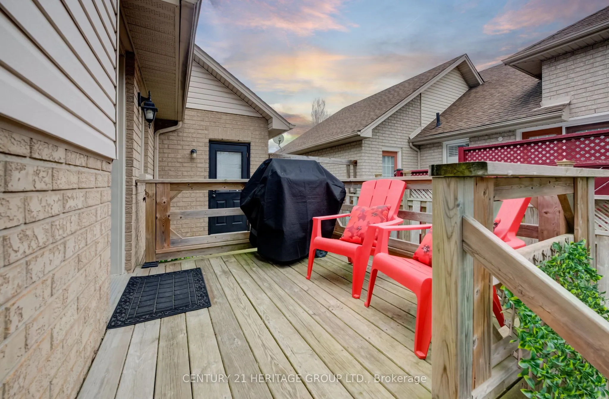 546 Jerseyville Road W
