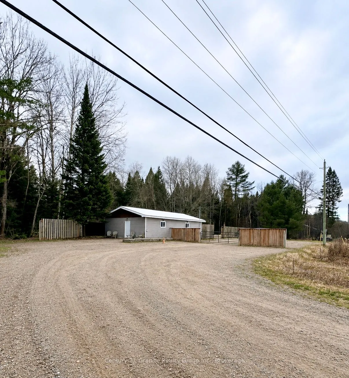 1725 Loop Road