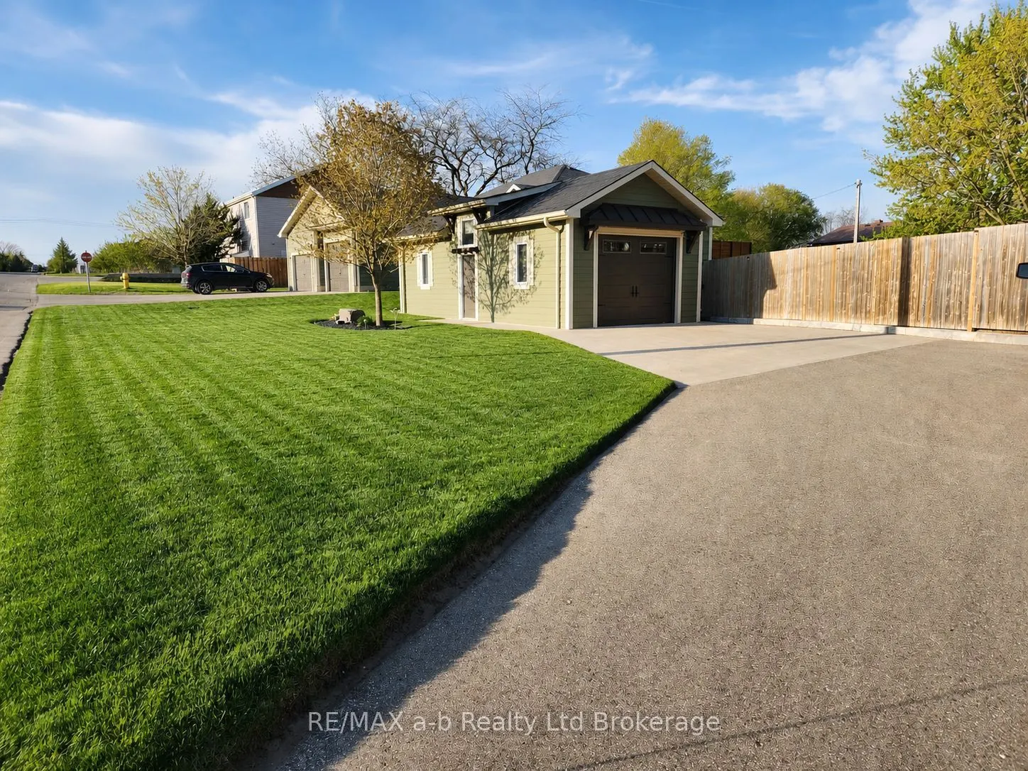 136 Maple Lane