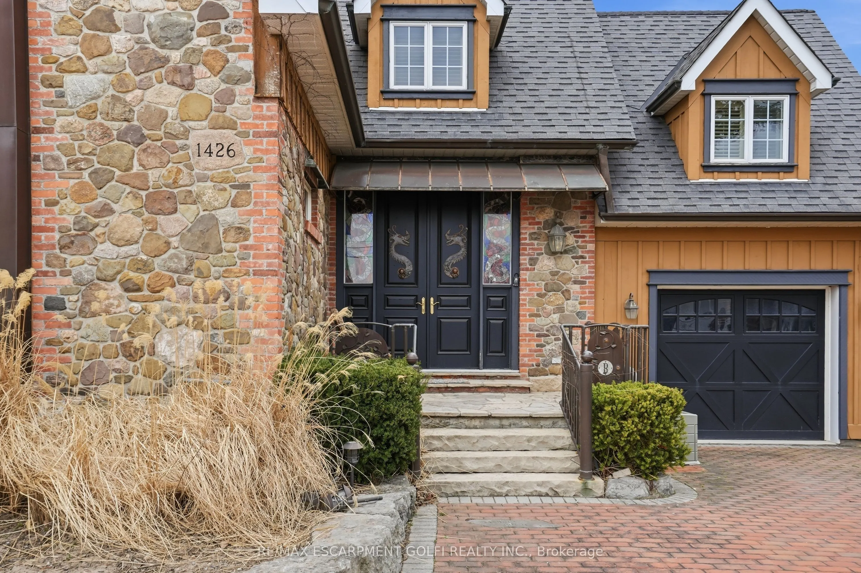 1426 Niagara Stone Road