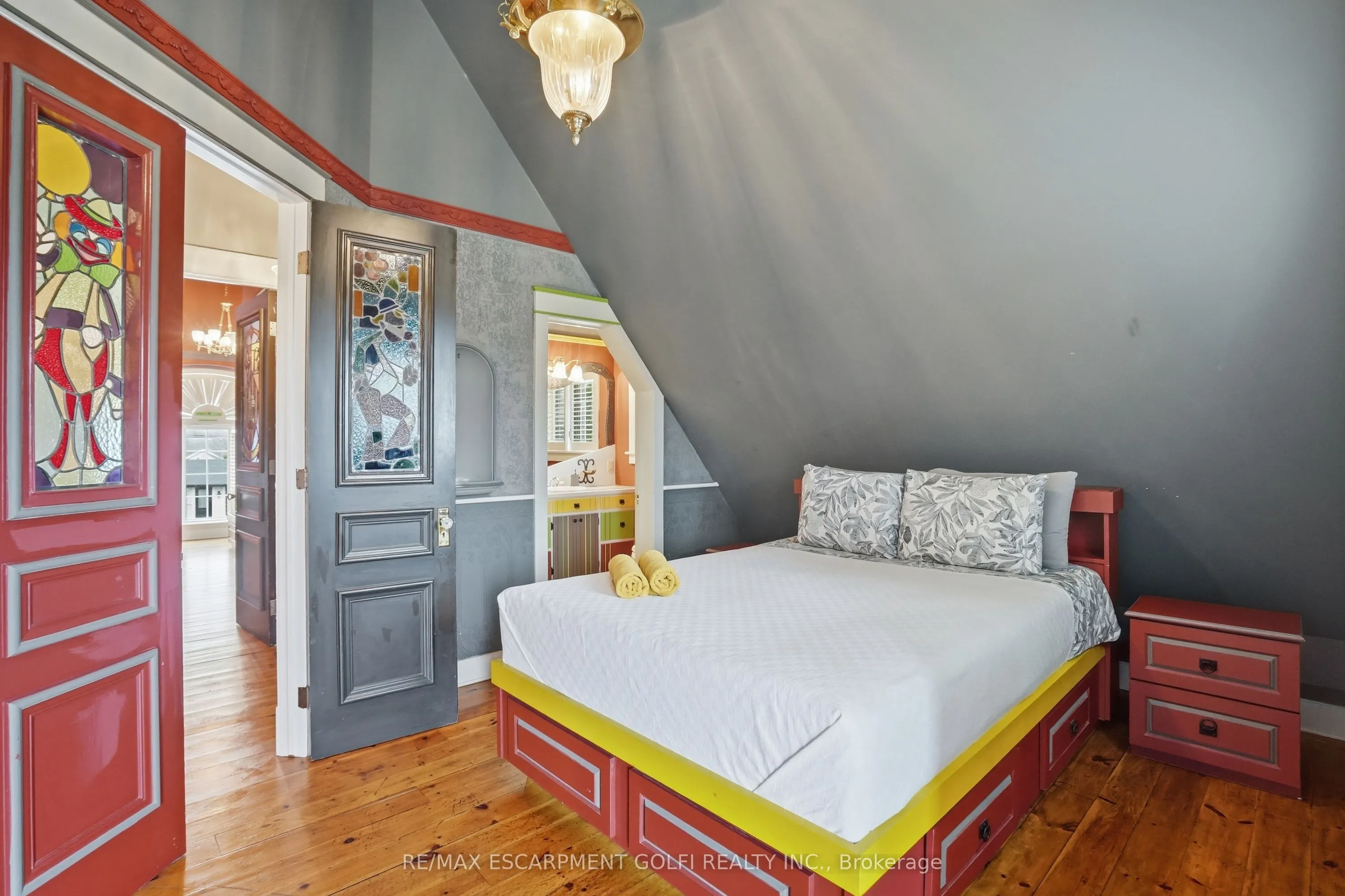 1426 Niagara Stone Road