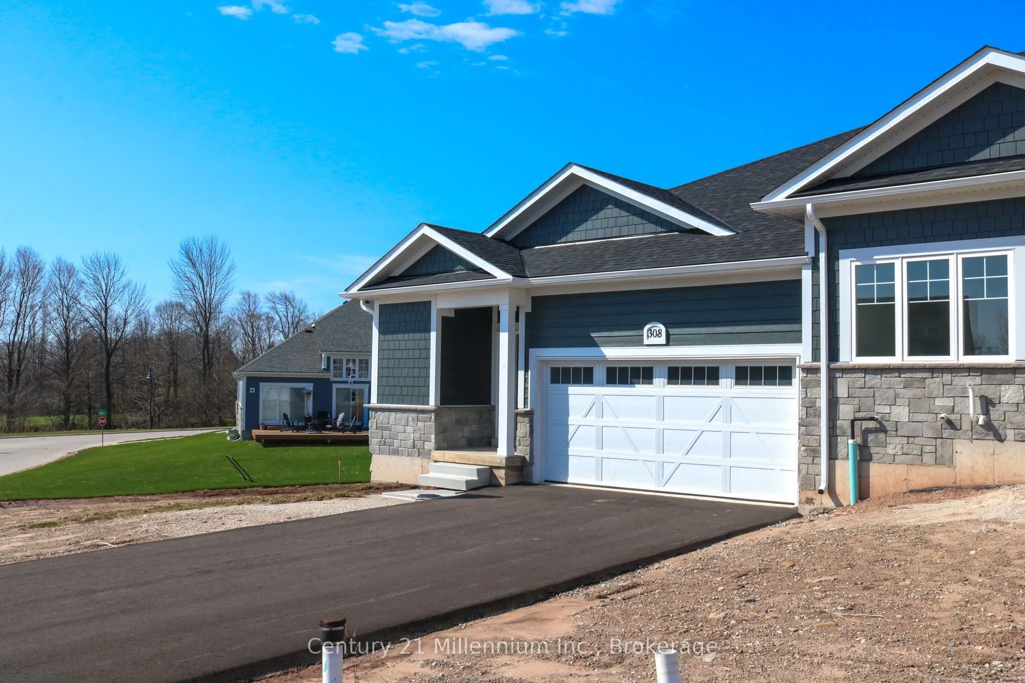 308 Telford Trail