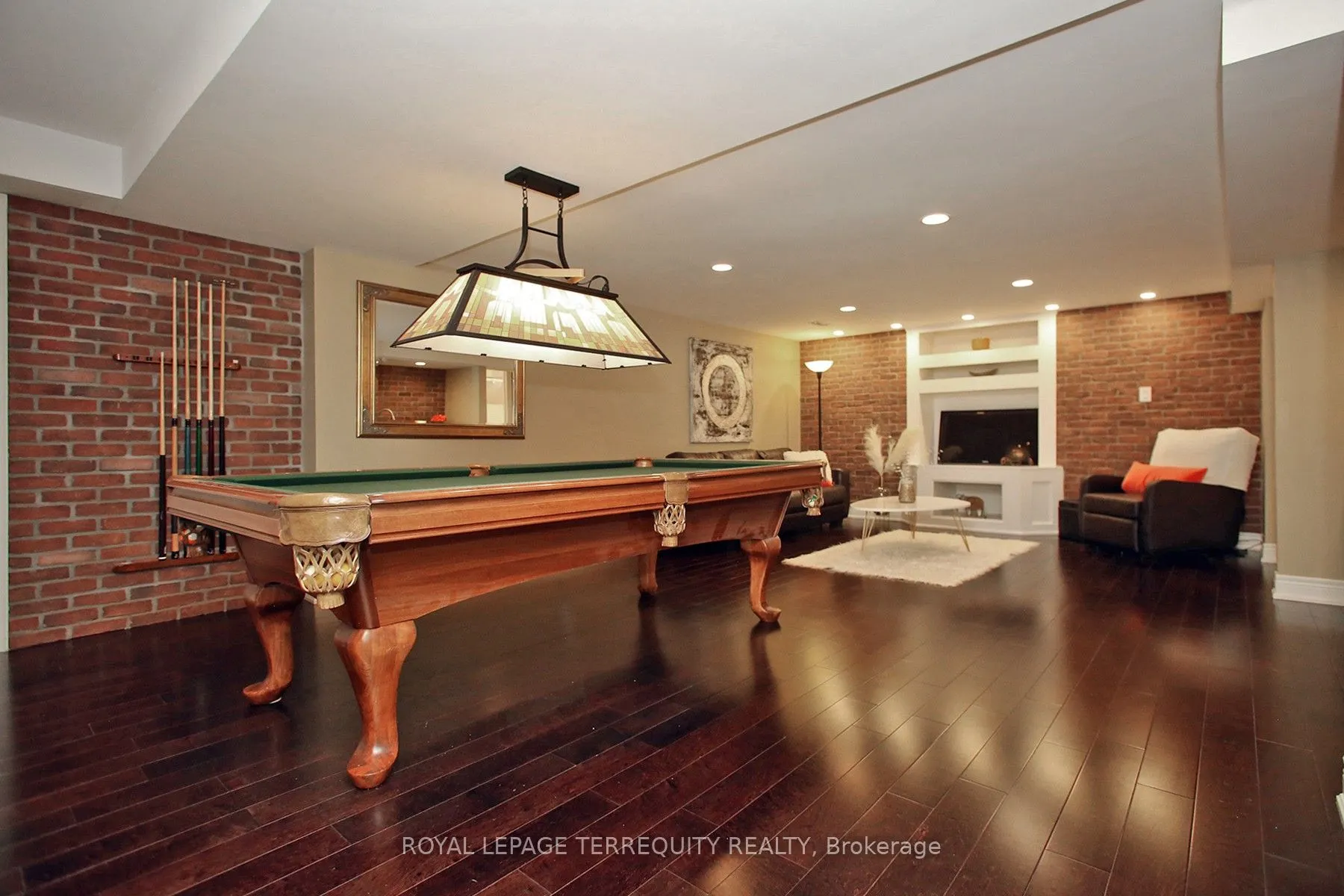 3 Riviera Ridge