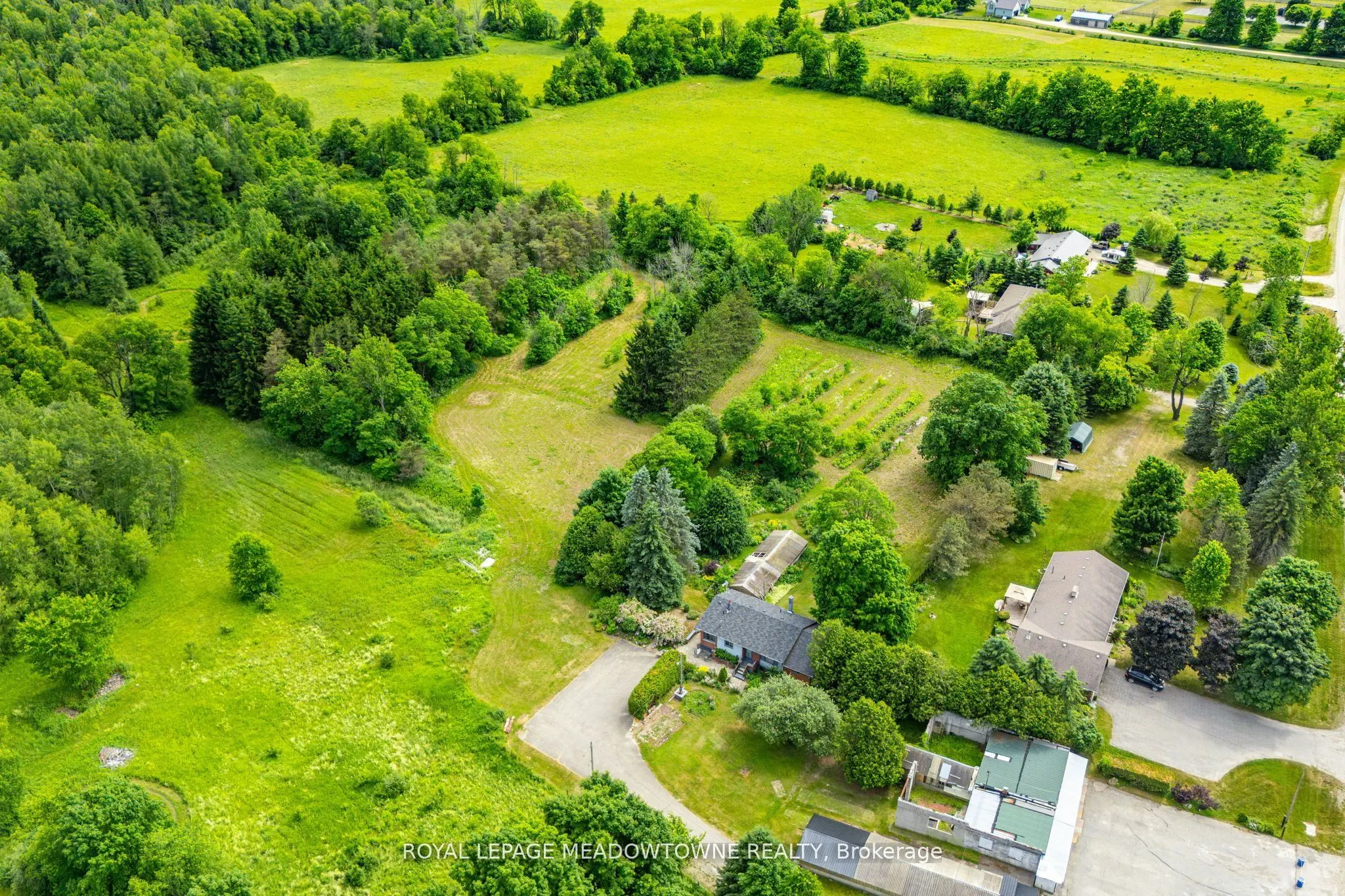 9483 Wellington rd 124 Road