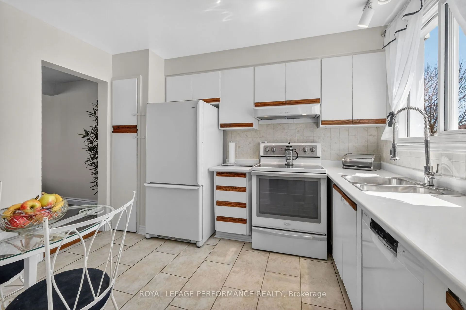 1389 Palmerston Drive #108