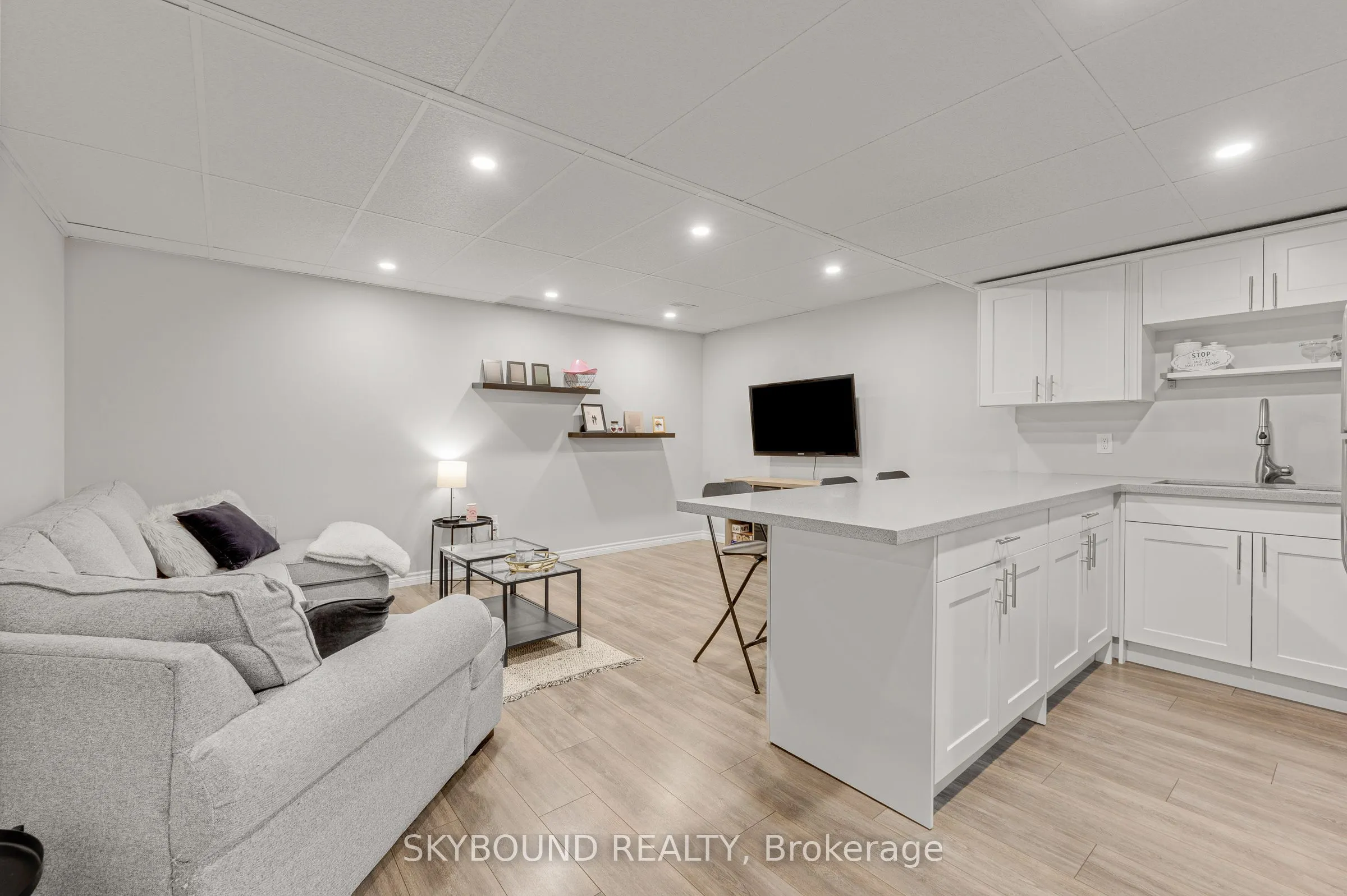 365 Valridge Drive