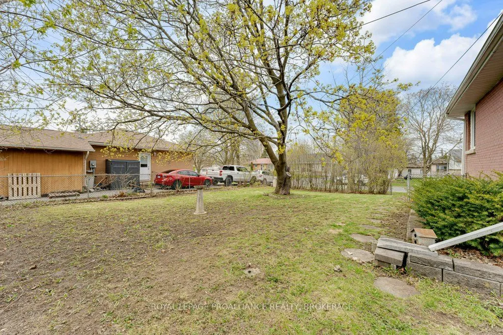302 Arrowhead Place