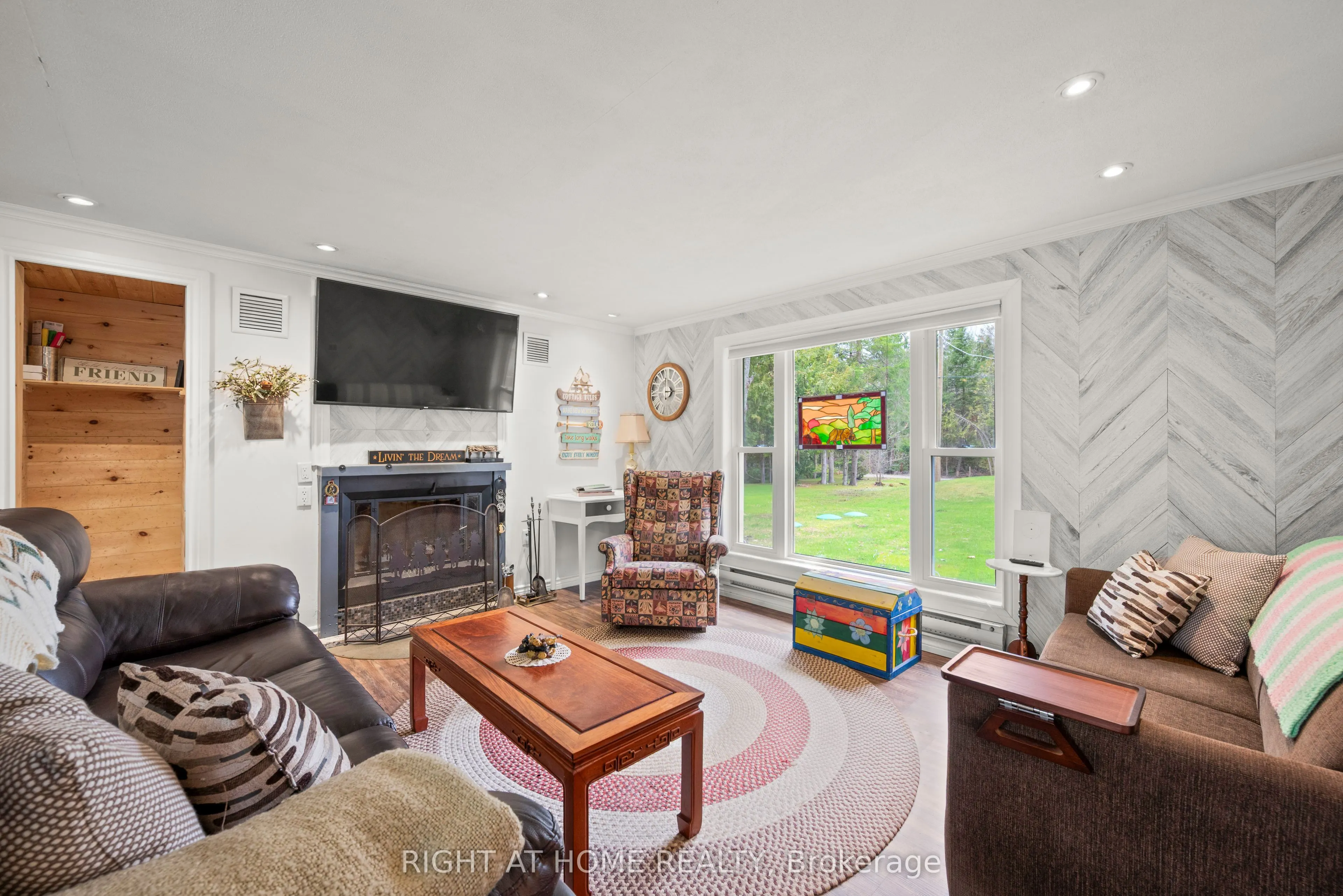 369 Southam Drive
