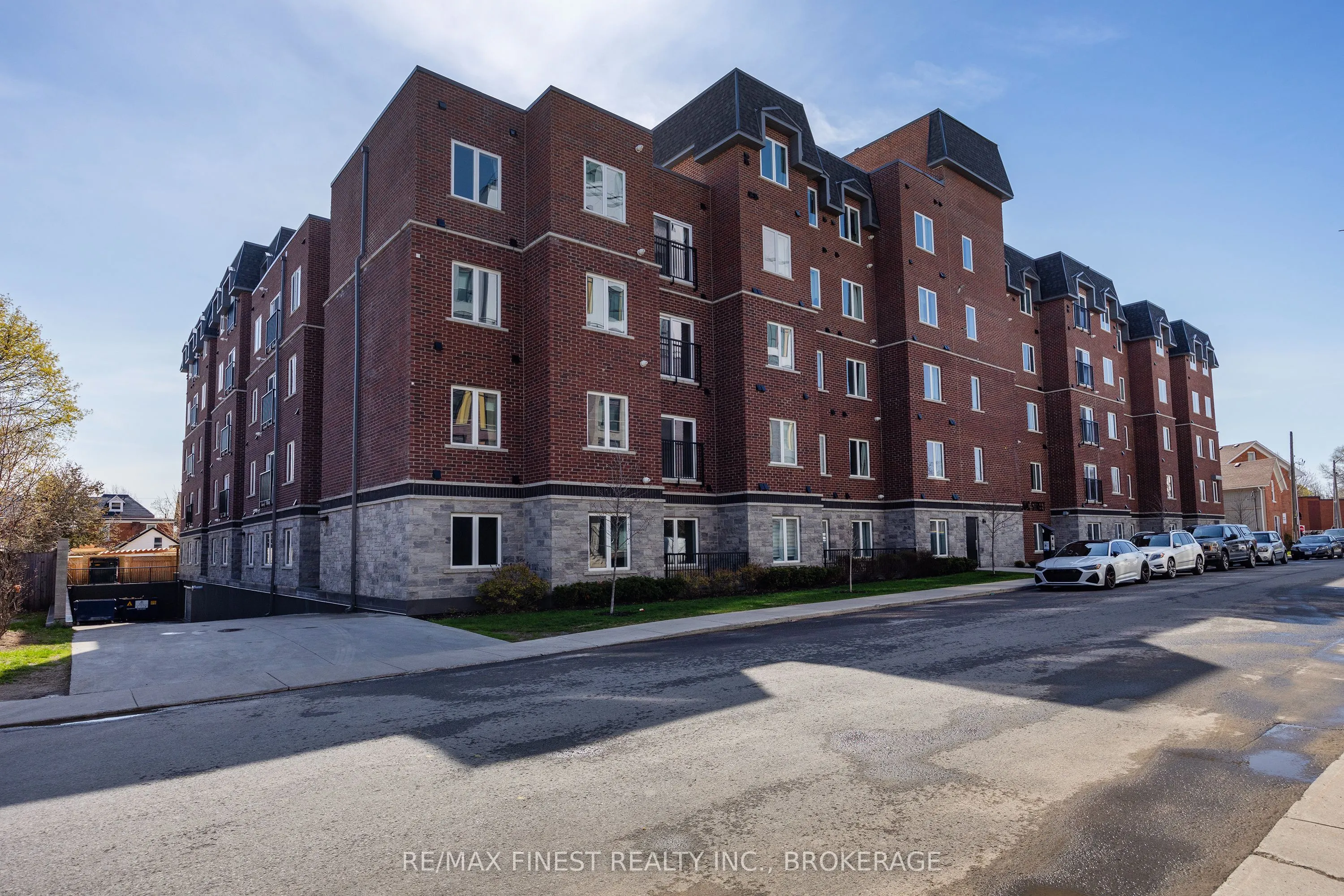 501 FRONTENAC Street #308