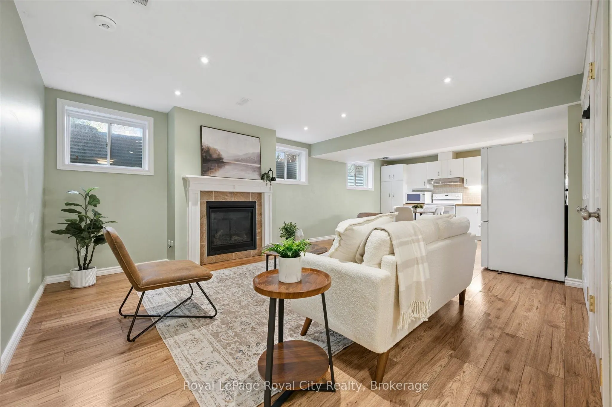 60A Eastview Road