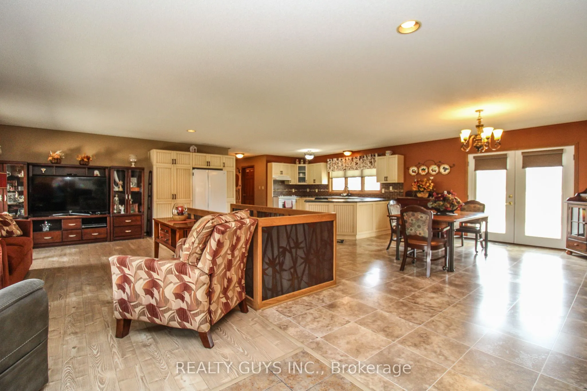 668 Brealey Drive