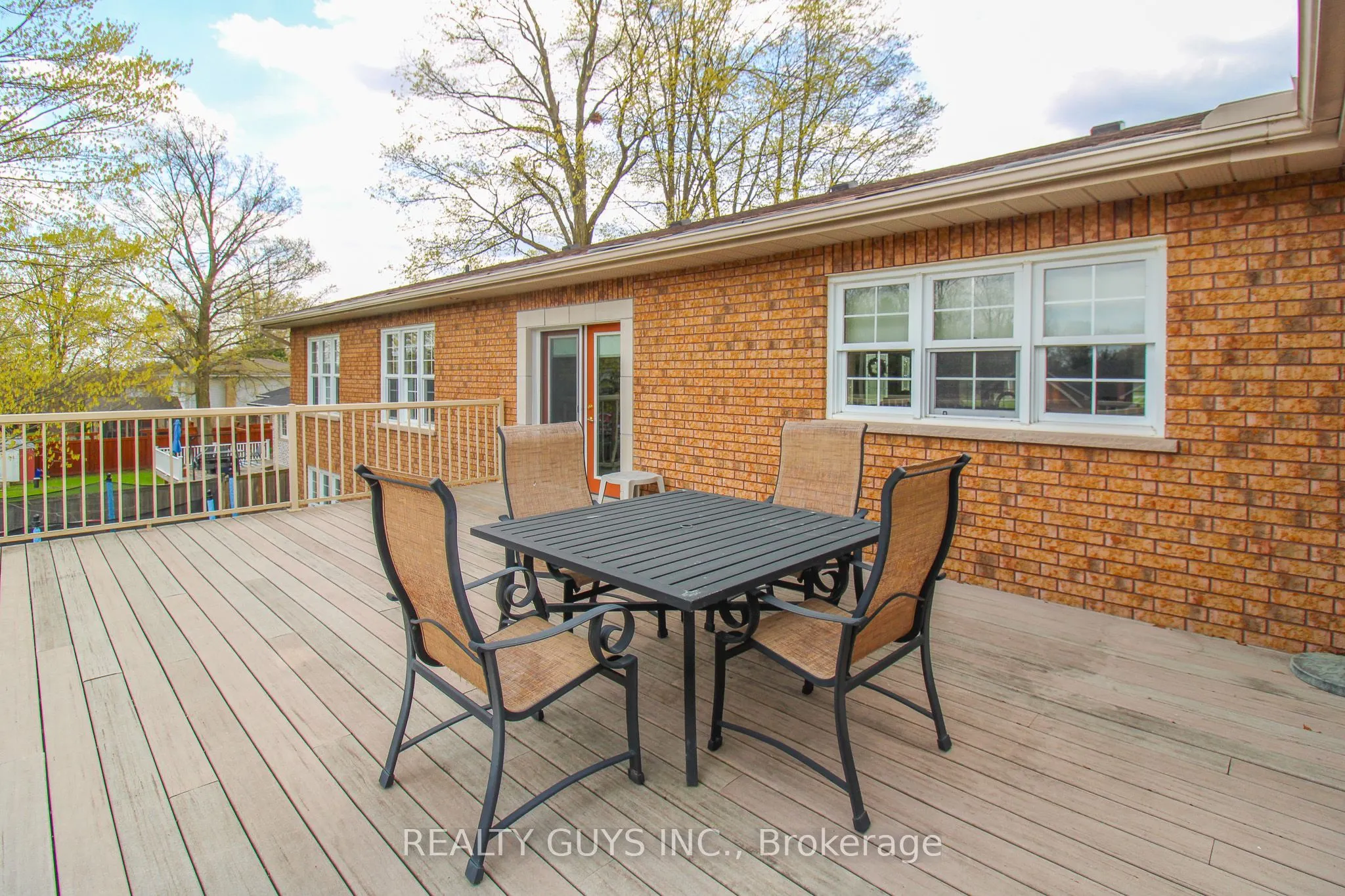 668 Brealey Drive