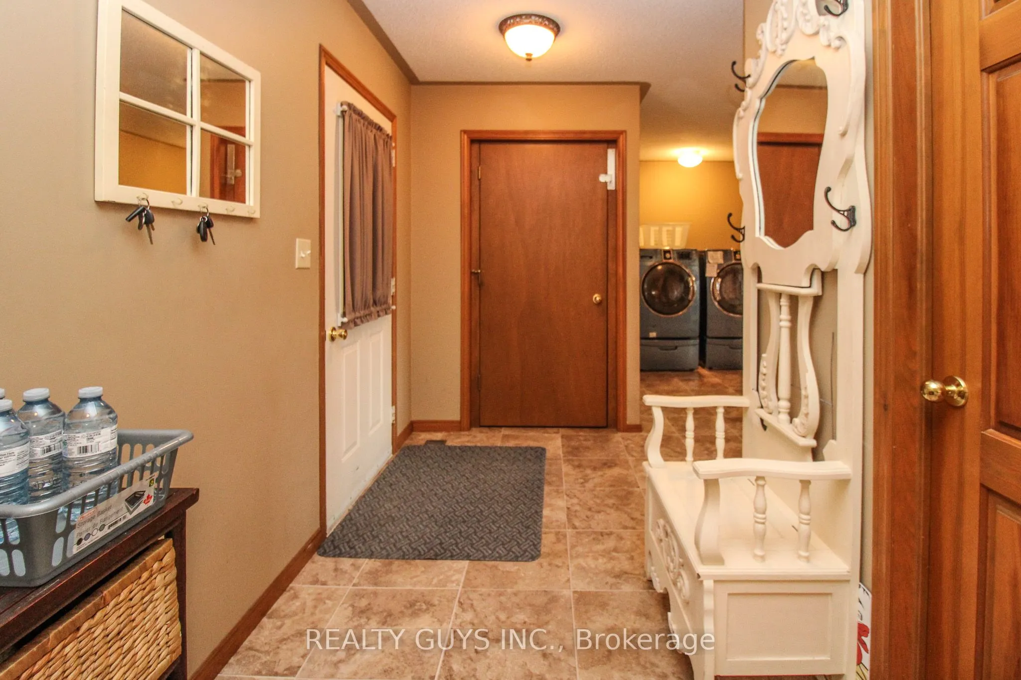 668 Brealey Drive