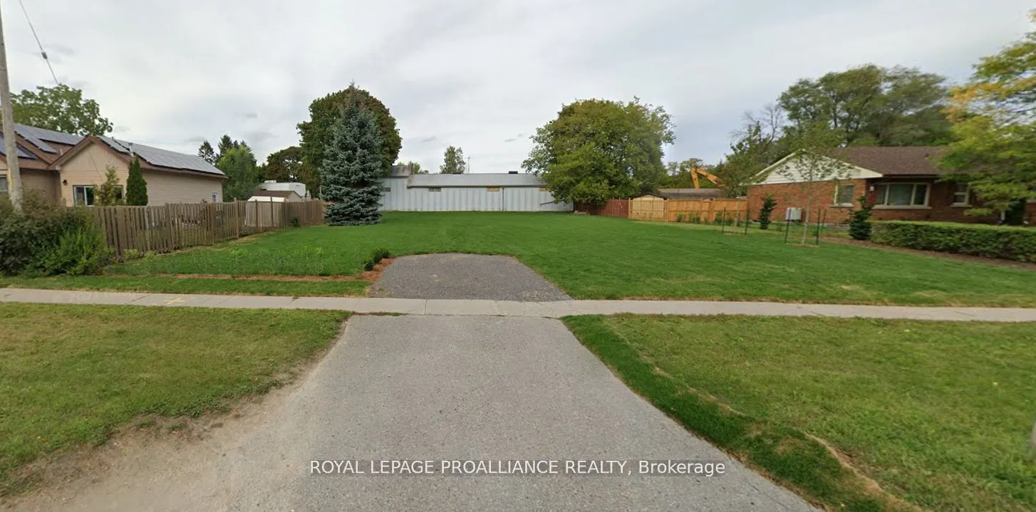 81 Toronto Road