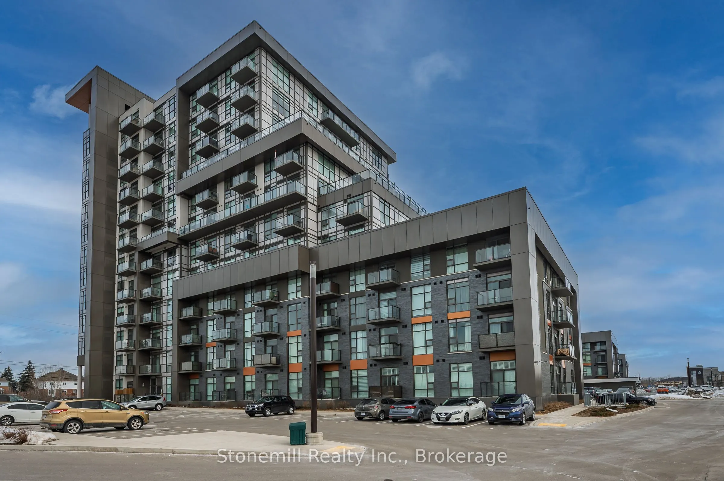 450 Dundas Street E #701