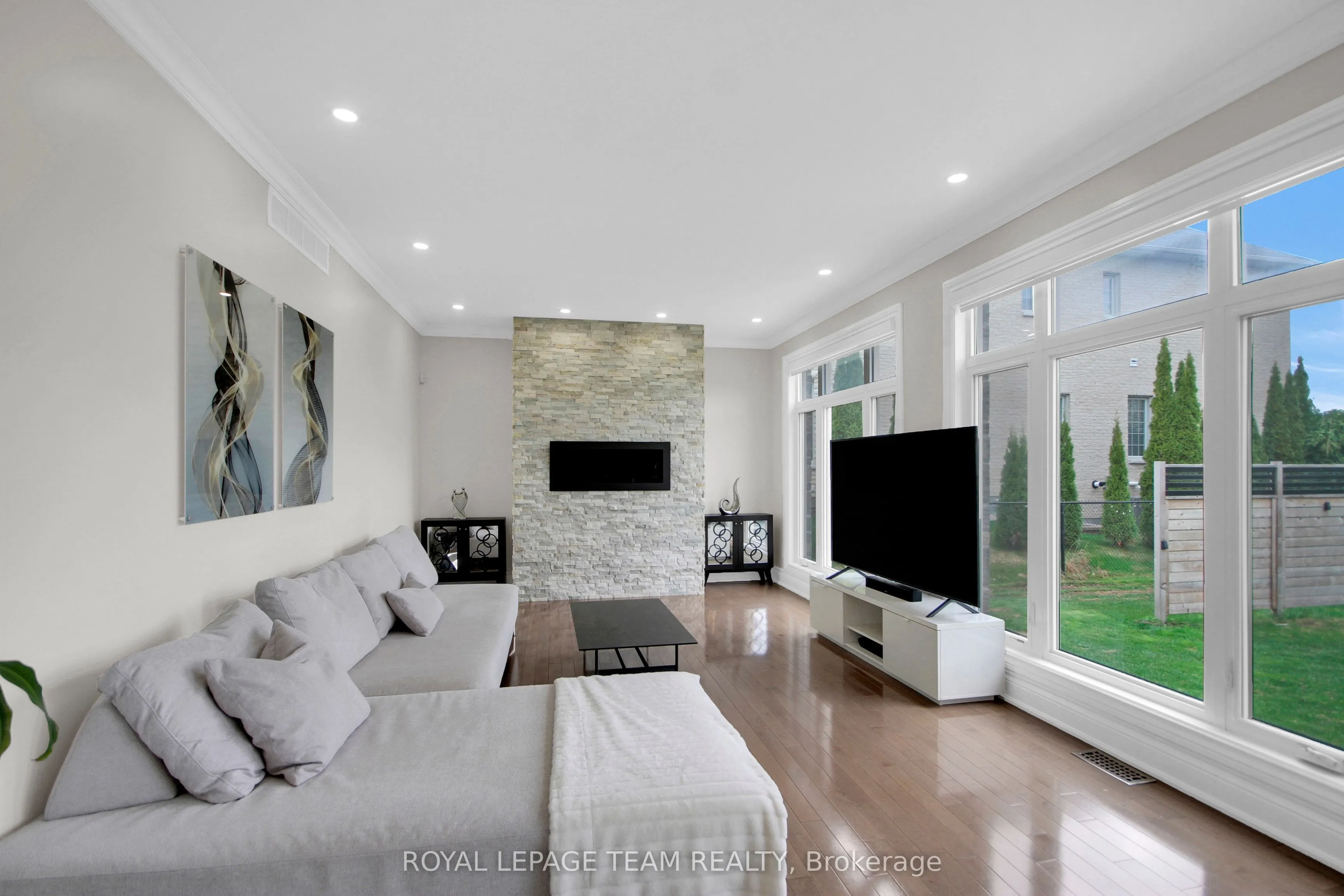 520 LEIMERK Court