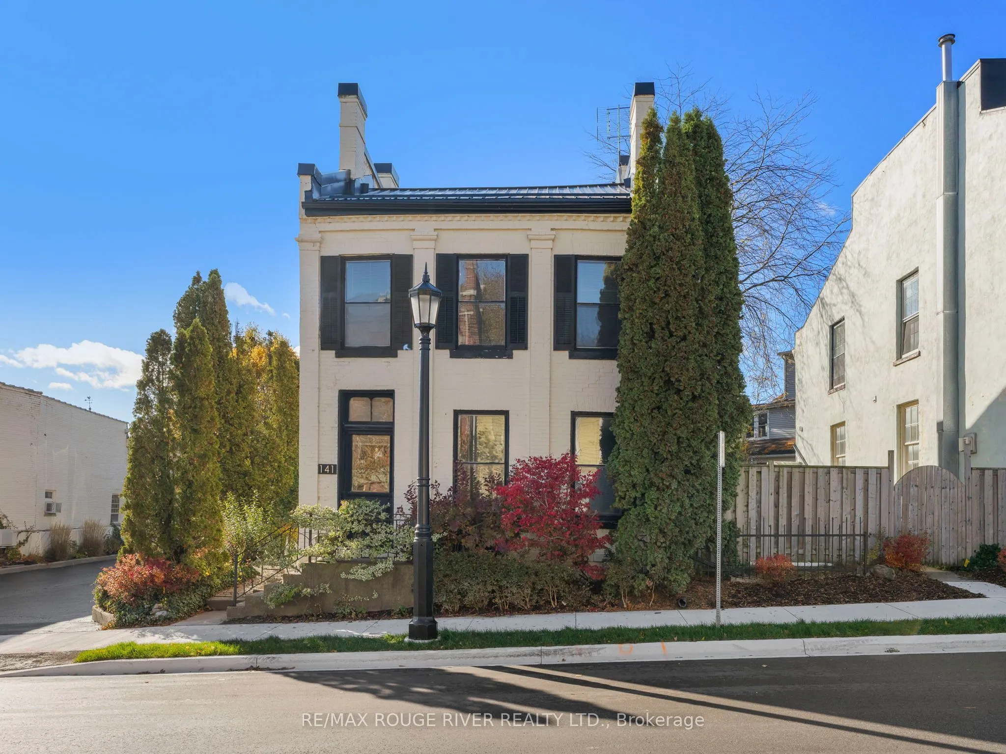 141 Walton Street