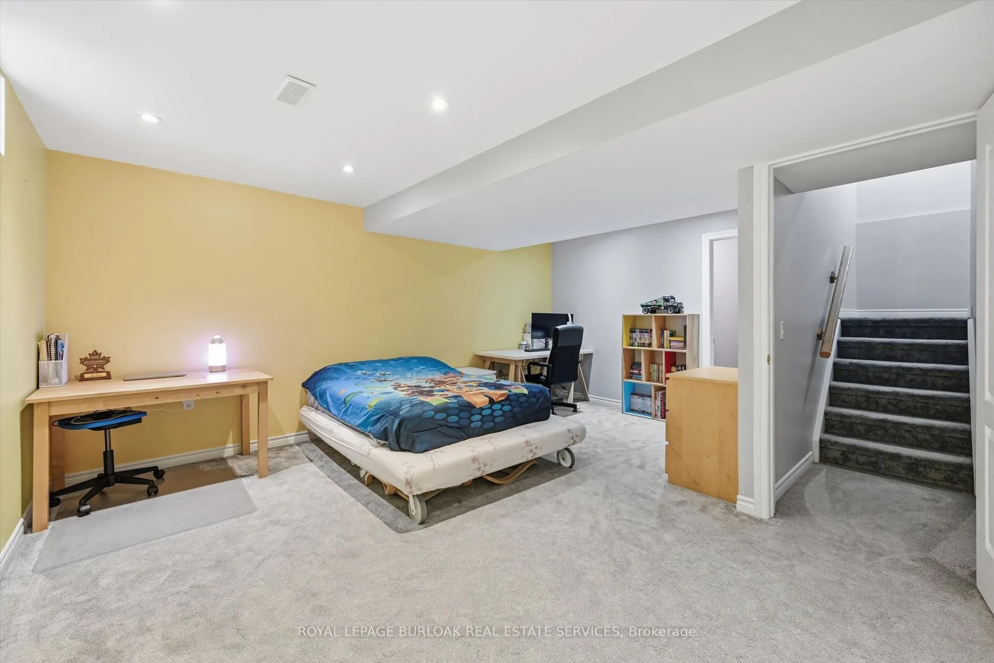 1085 Harrogate Drive #35