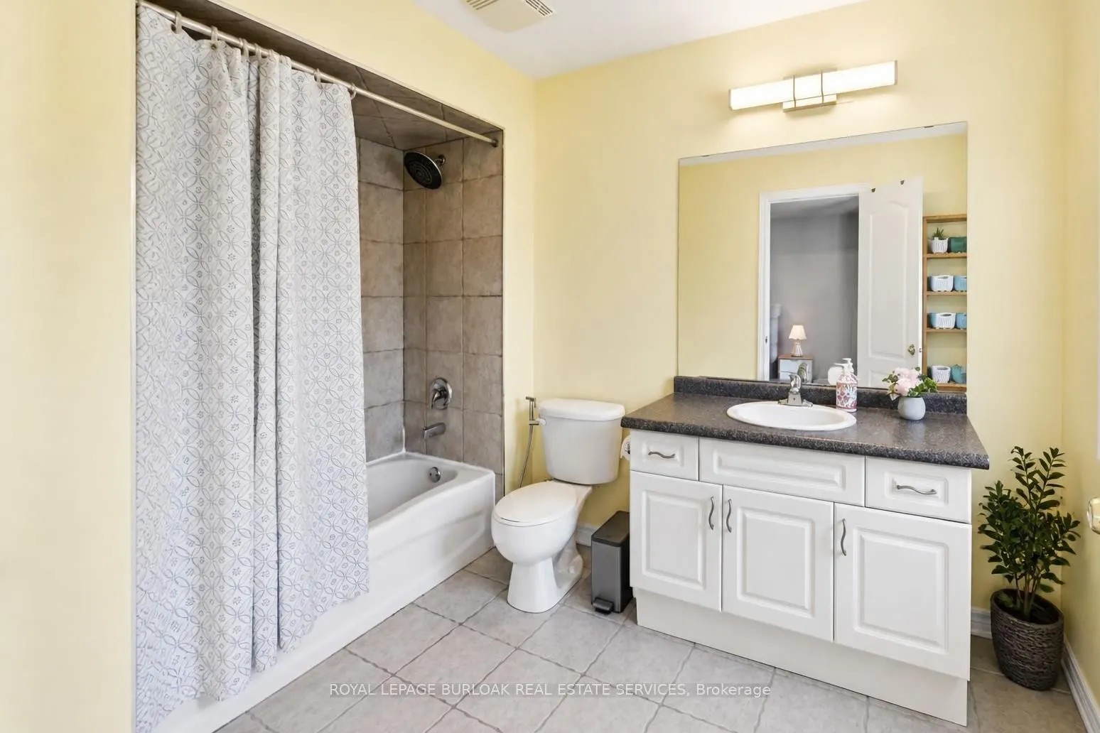 1085 Harrogate Drive #35