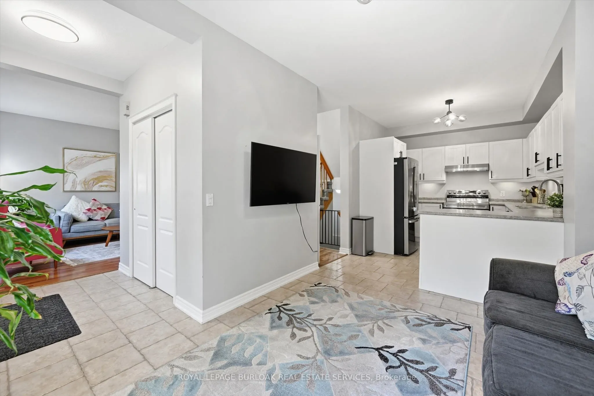 1085 Harrogate Drive #35