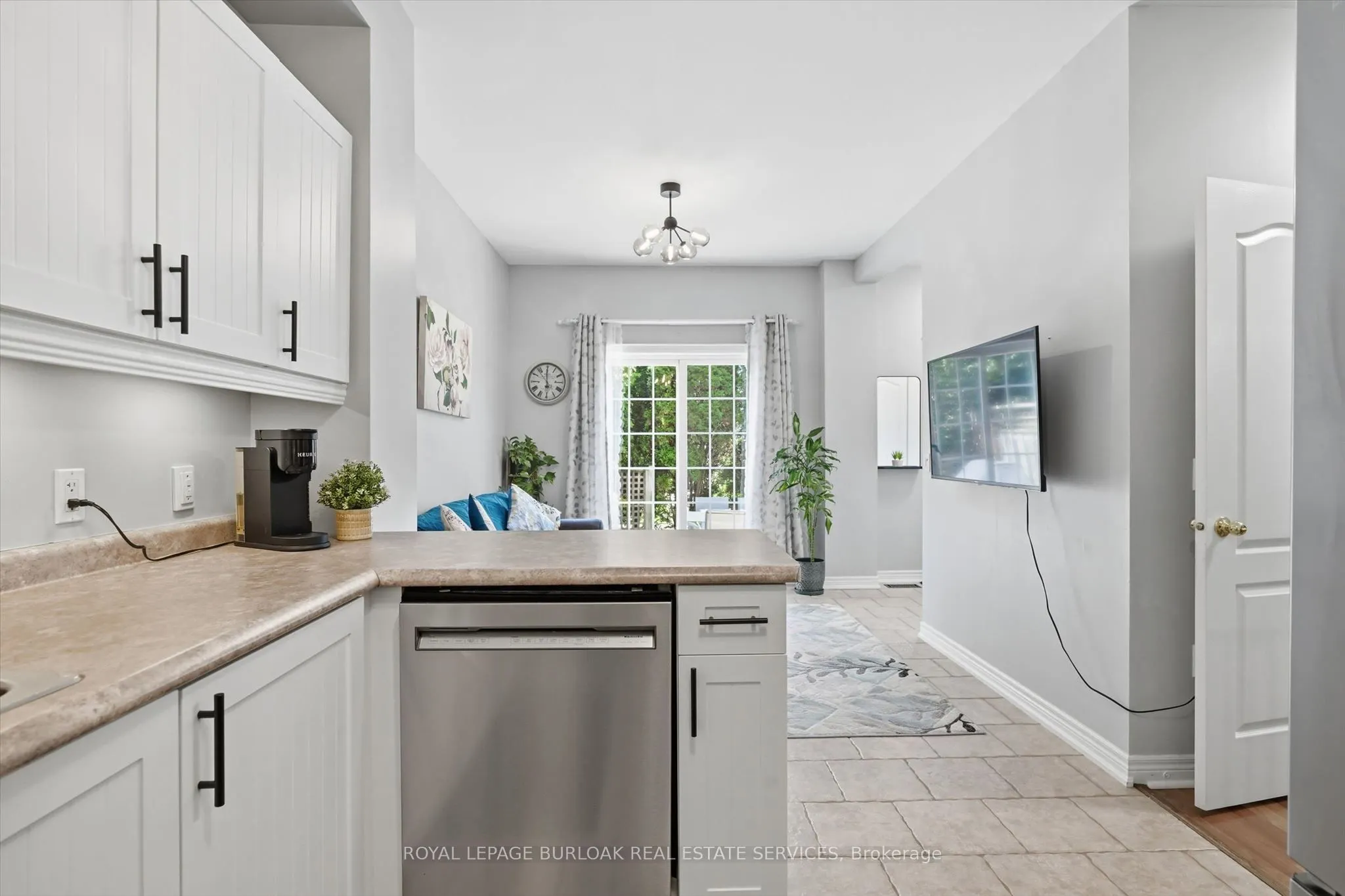 1085 Harrogate Drive #35