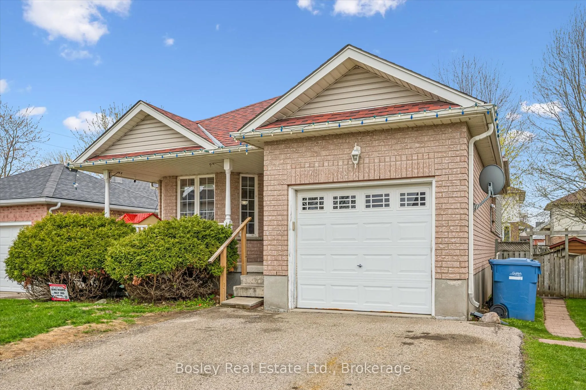 4 Hayward Crescent