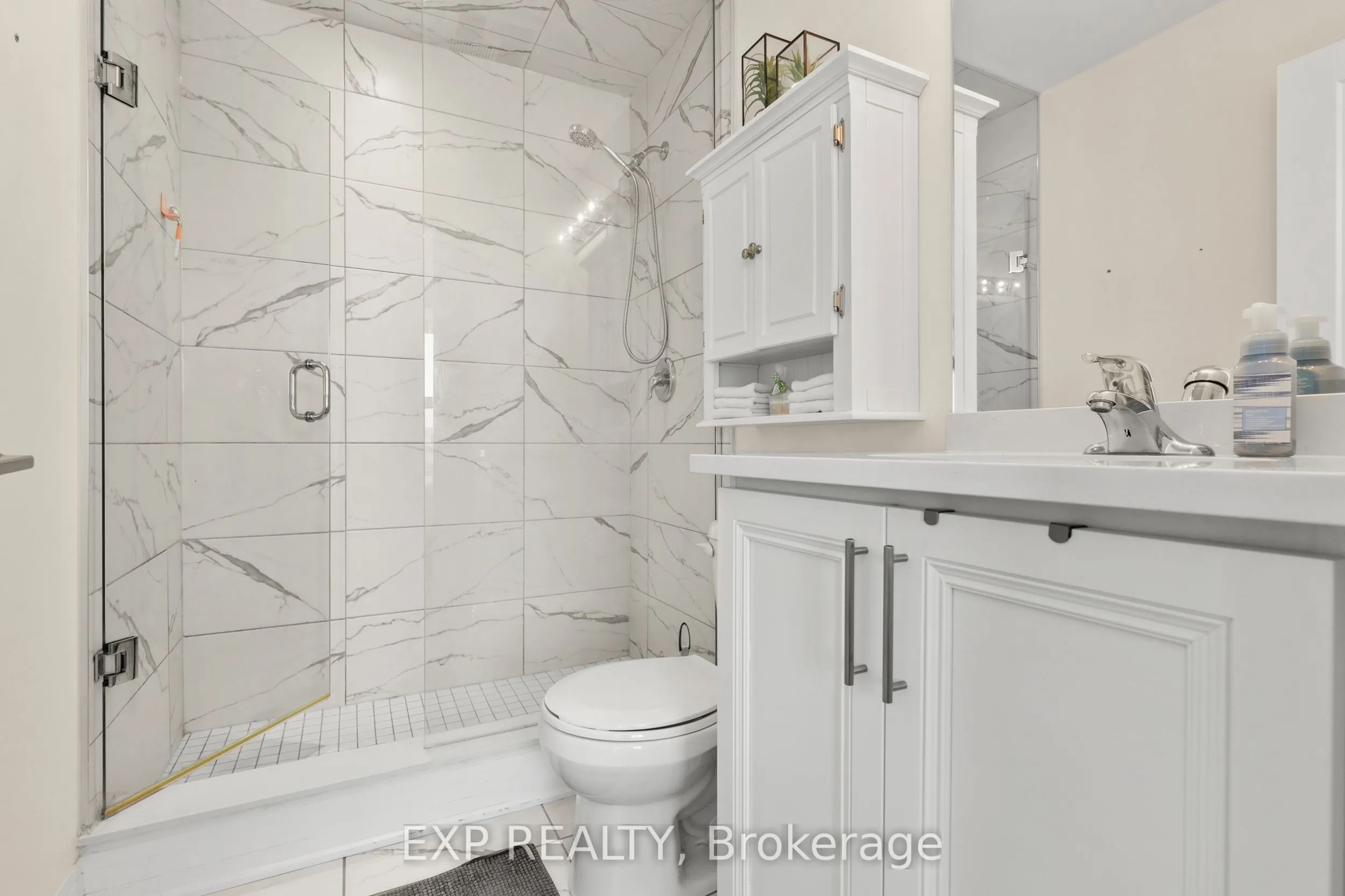 10 Concord Place #209
