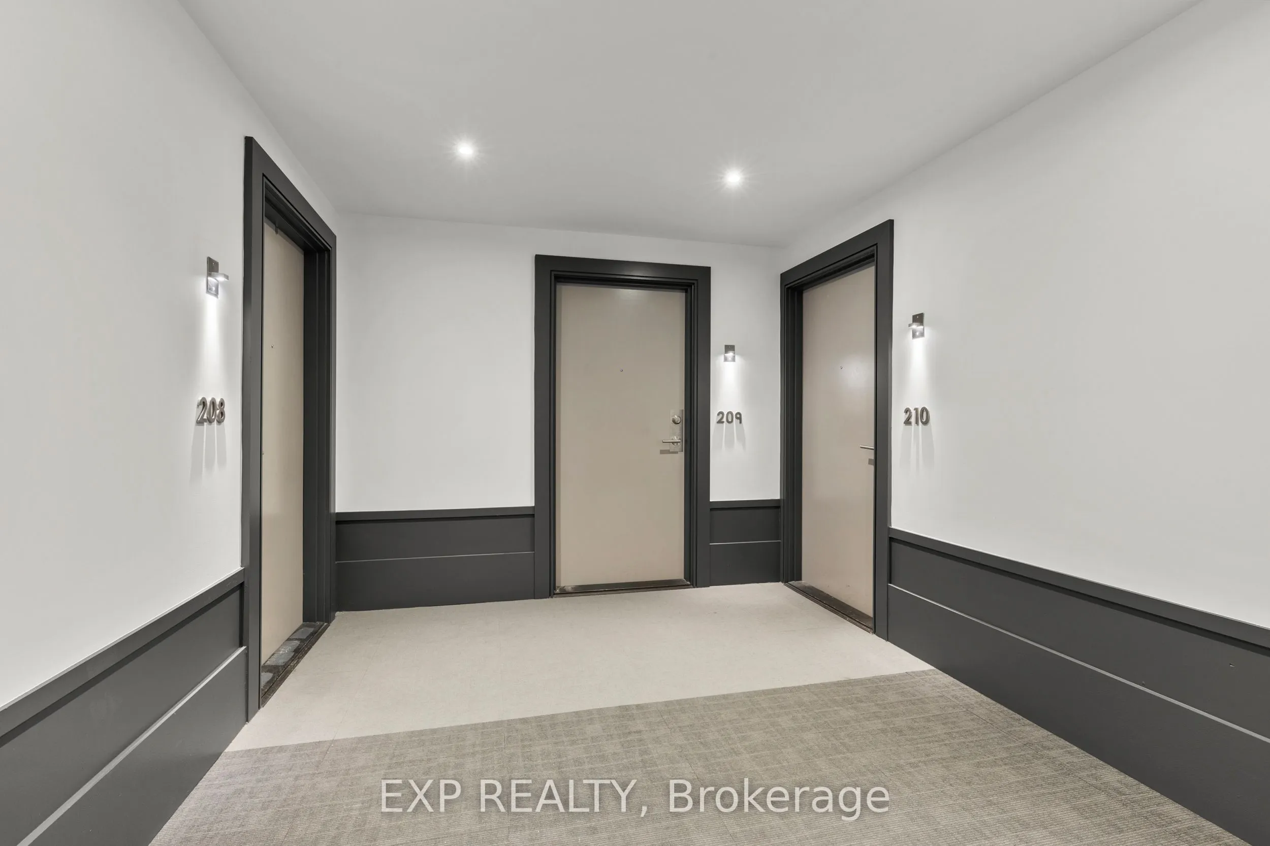 10 Concord Place #209