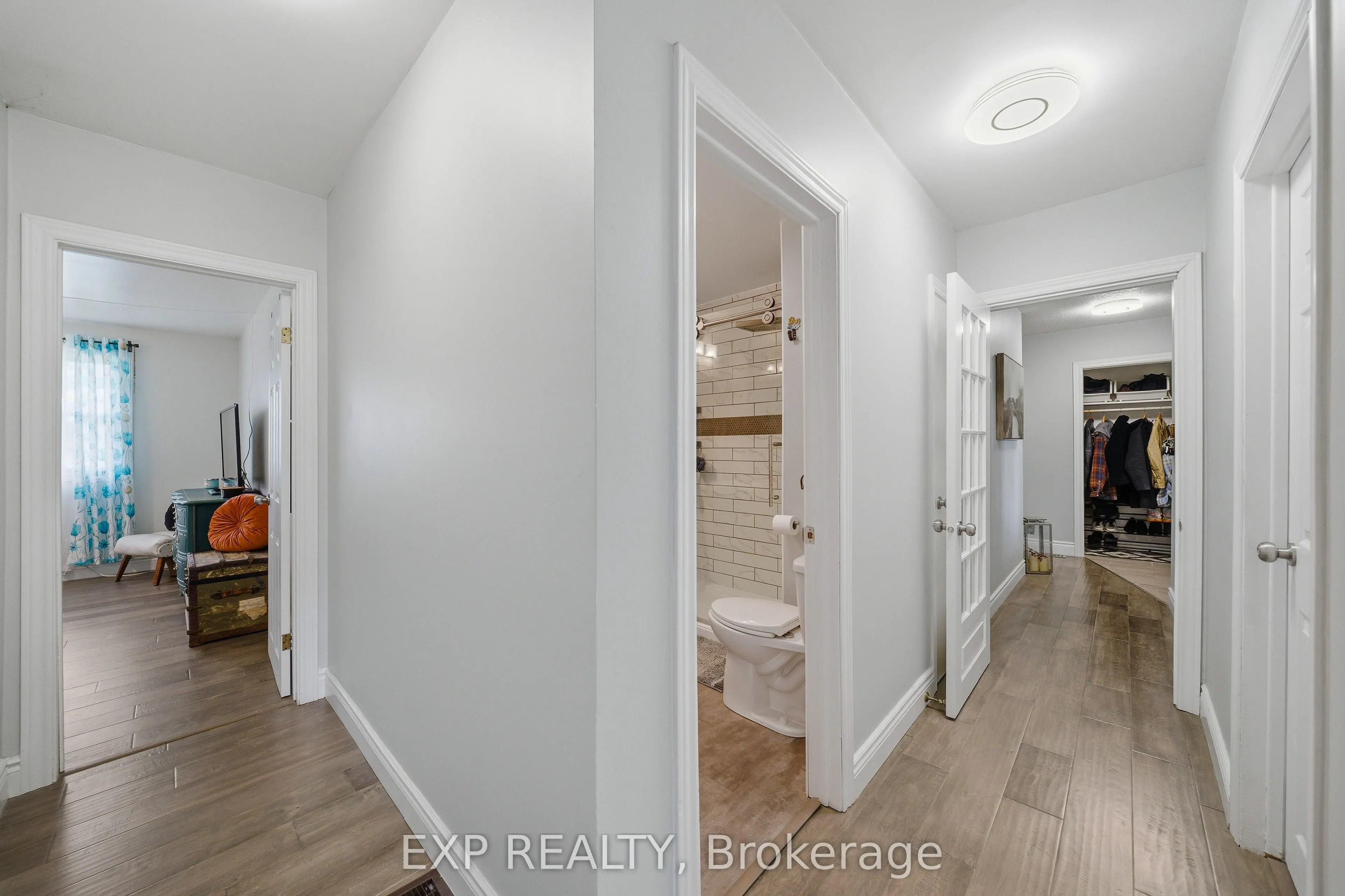 6892 Boundary Road