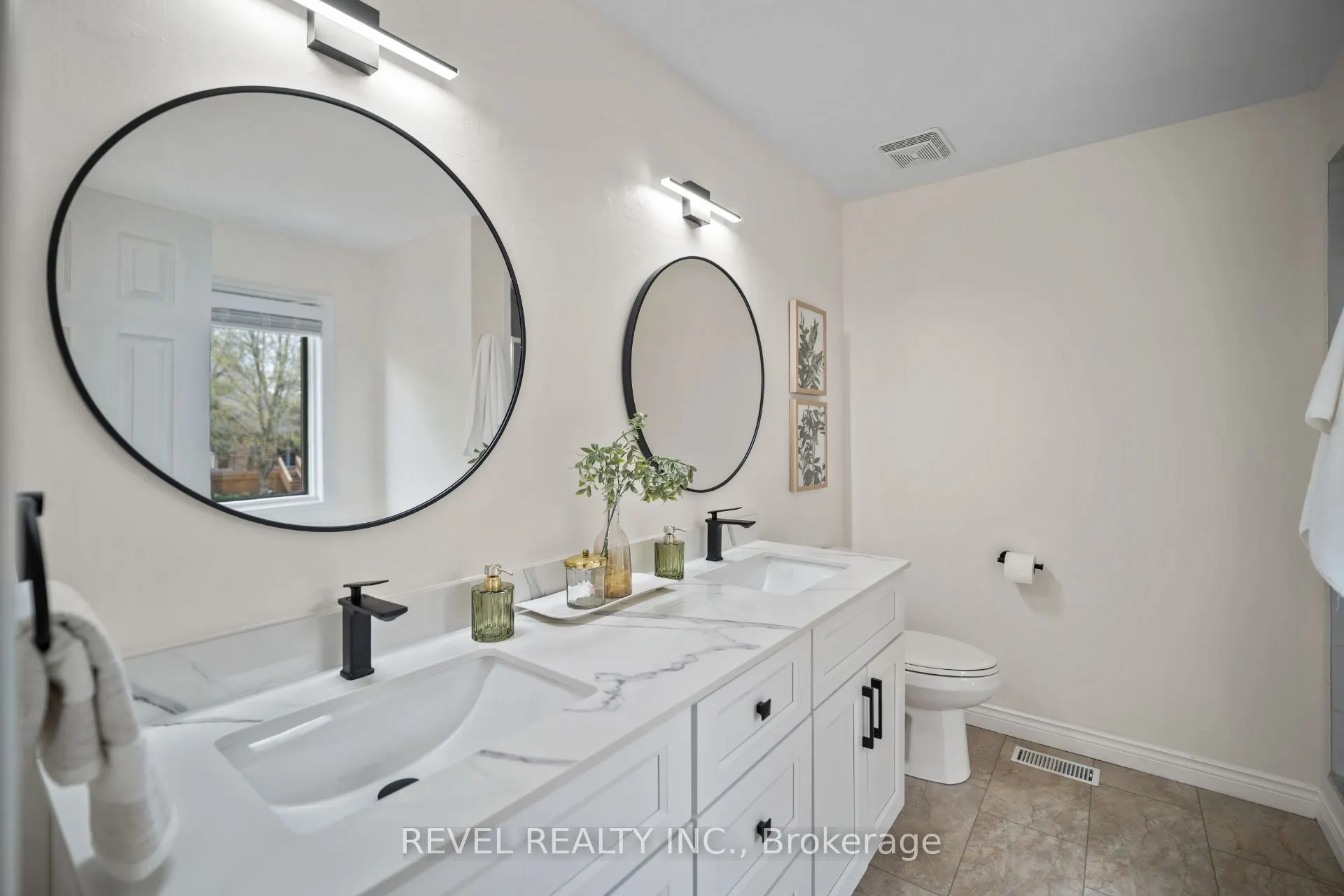 320 Hamilton Drive #10