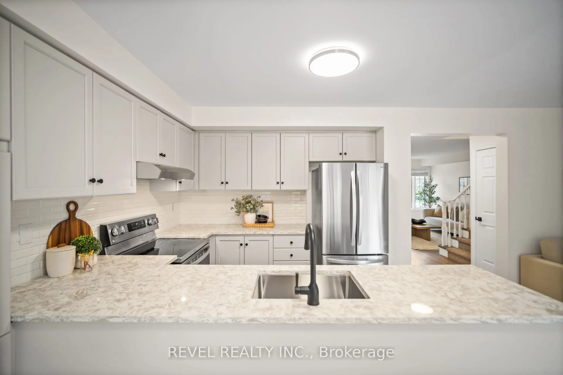 320 Hamilton Drive #10