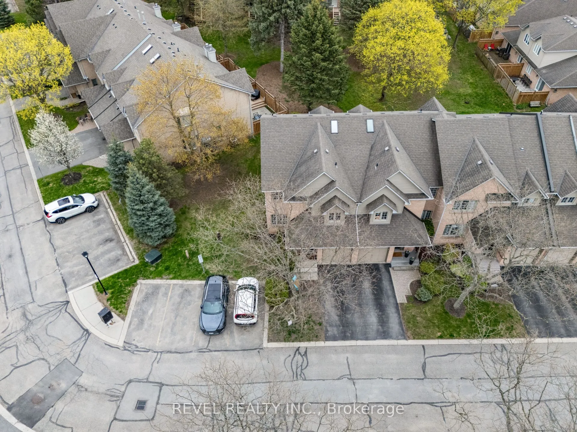 320 Hamilton Drive #10