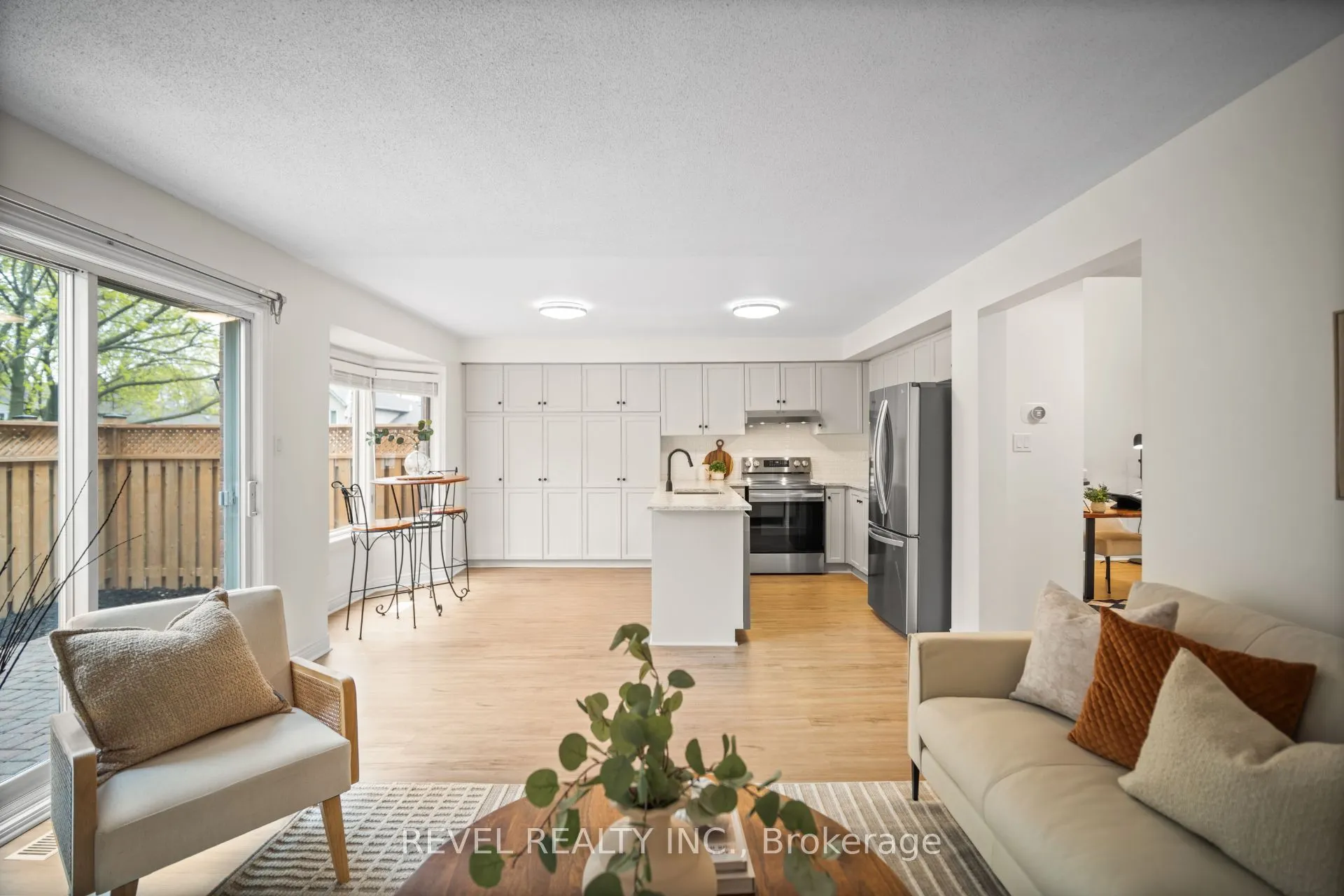320 Hamilton Drive #10