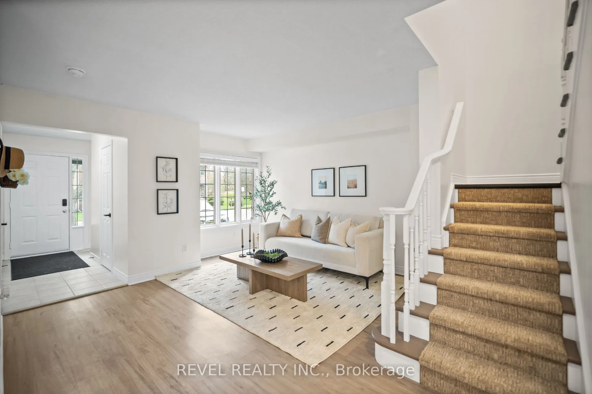 320 Hamilton Drive #10