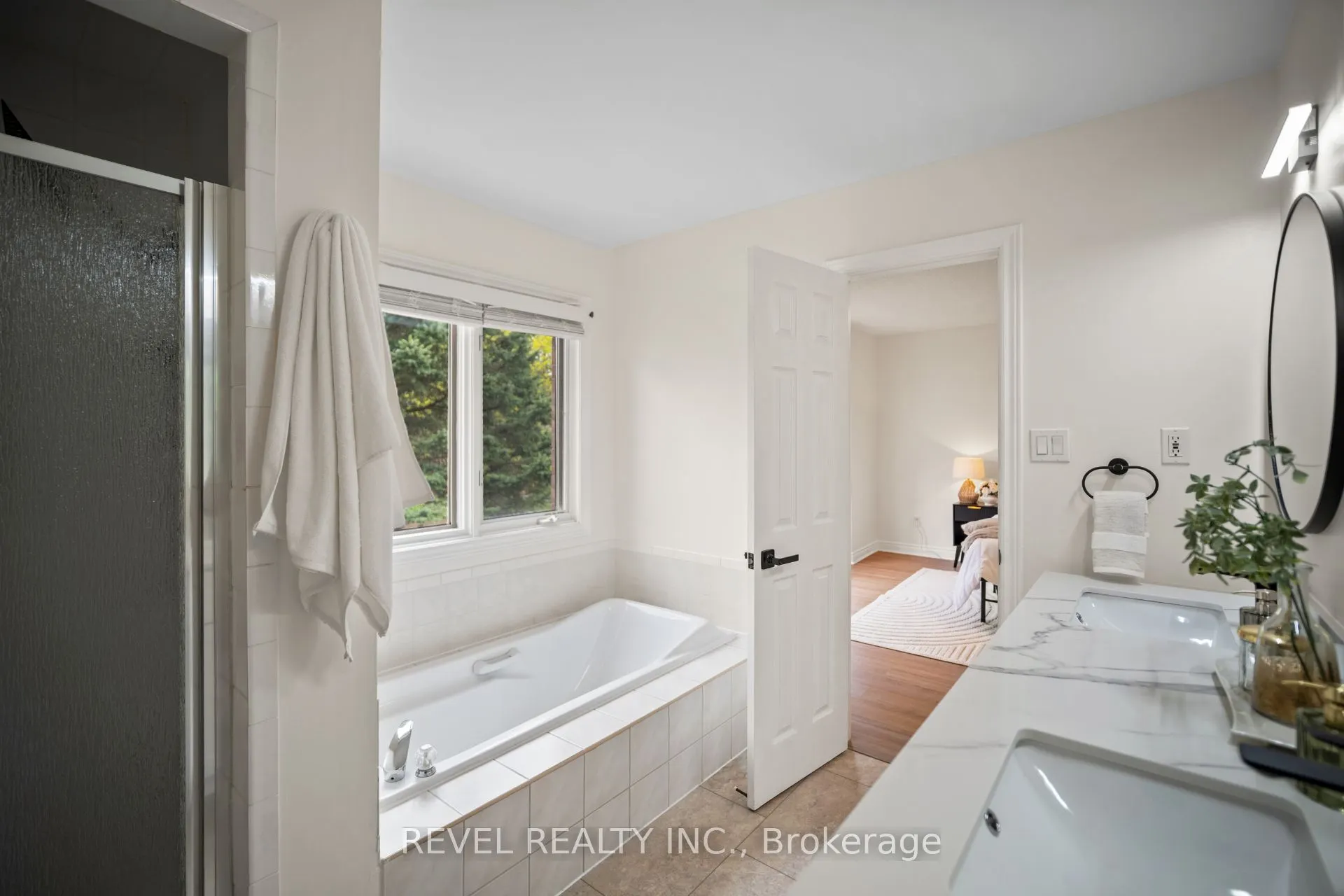 320 Hamilton Drive #10