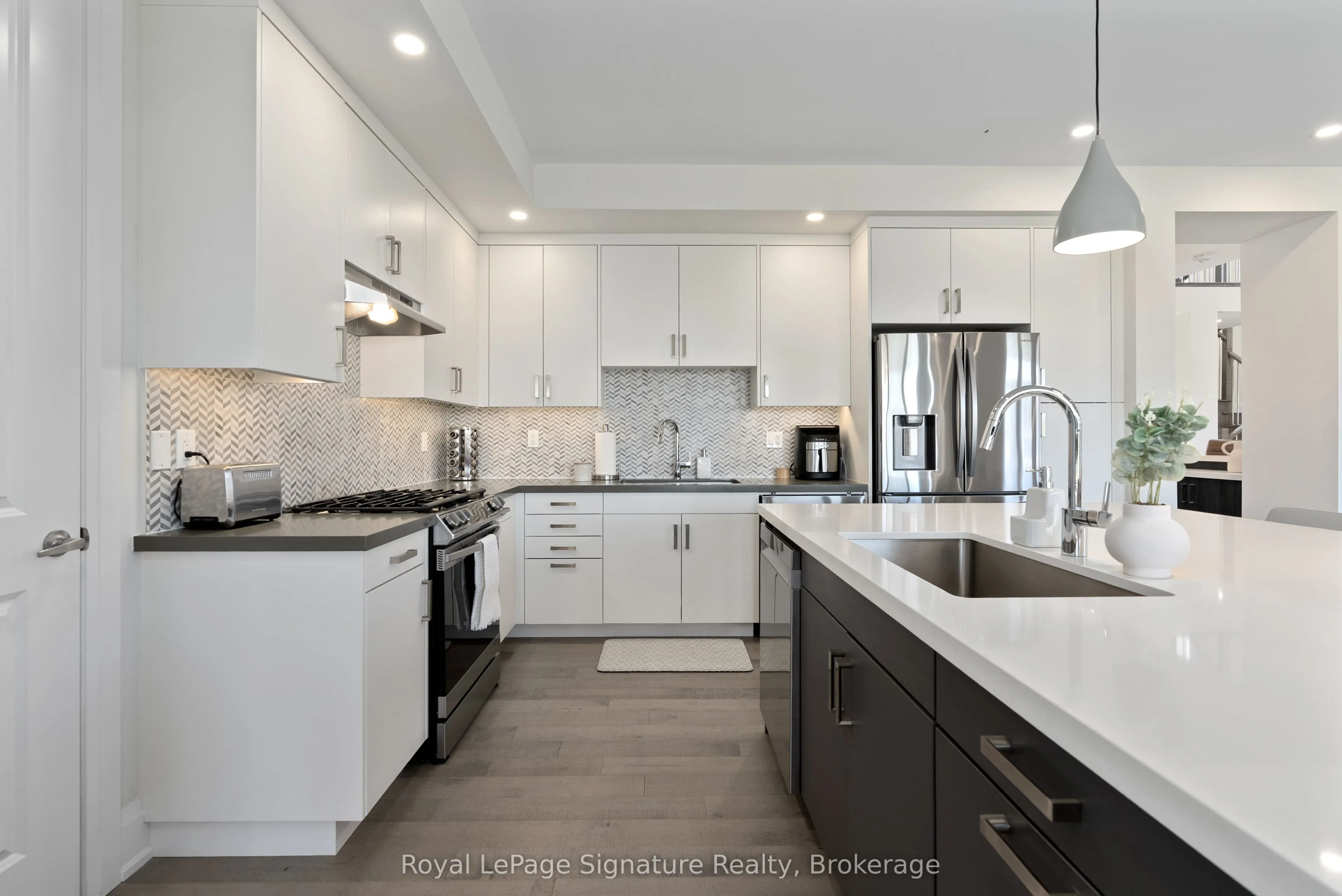 110 Cattail Crescent