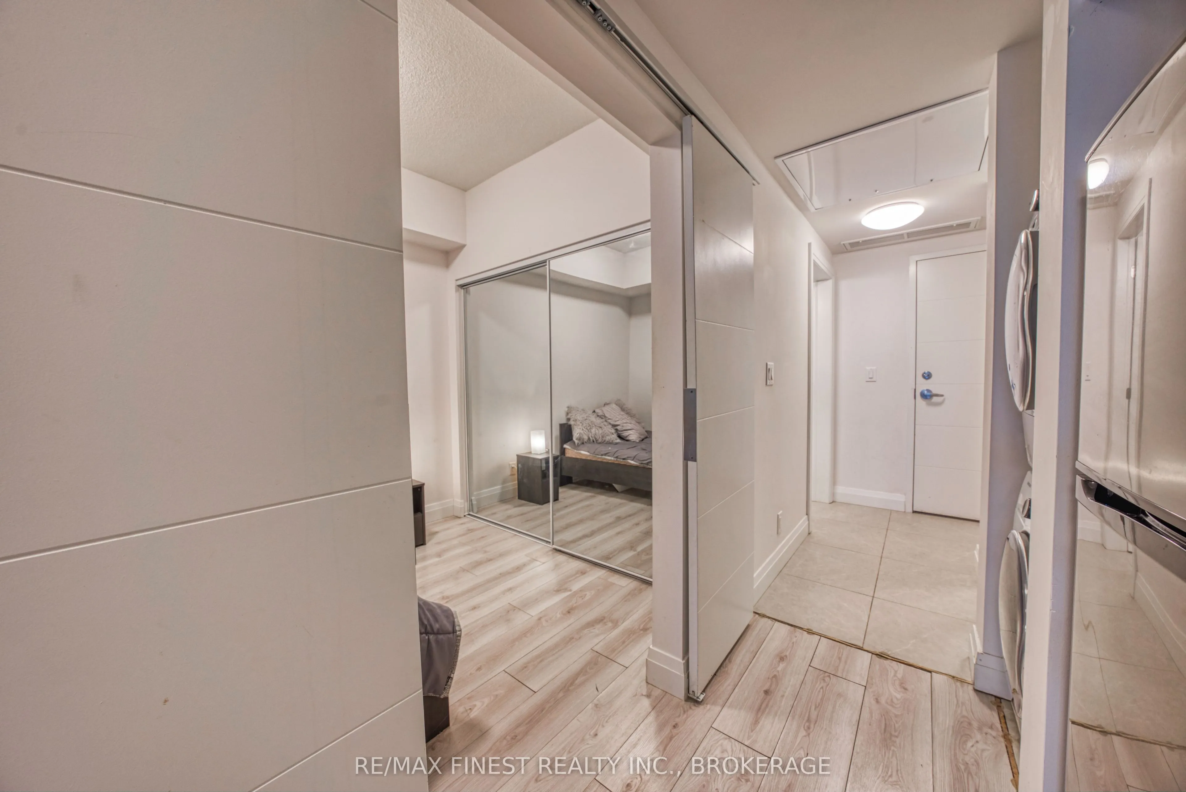 652 Princess Street #522
