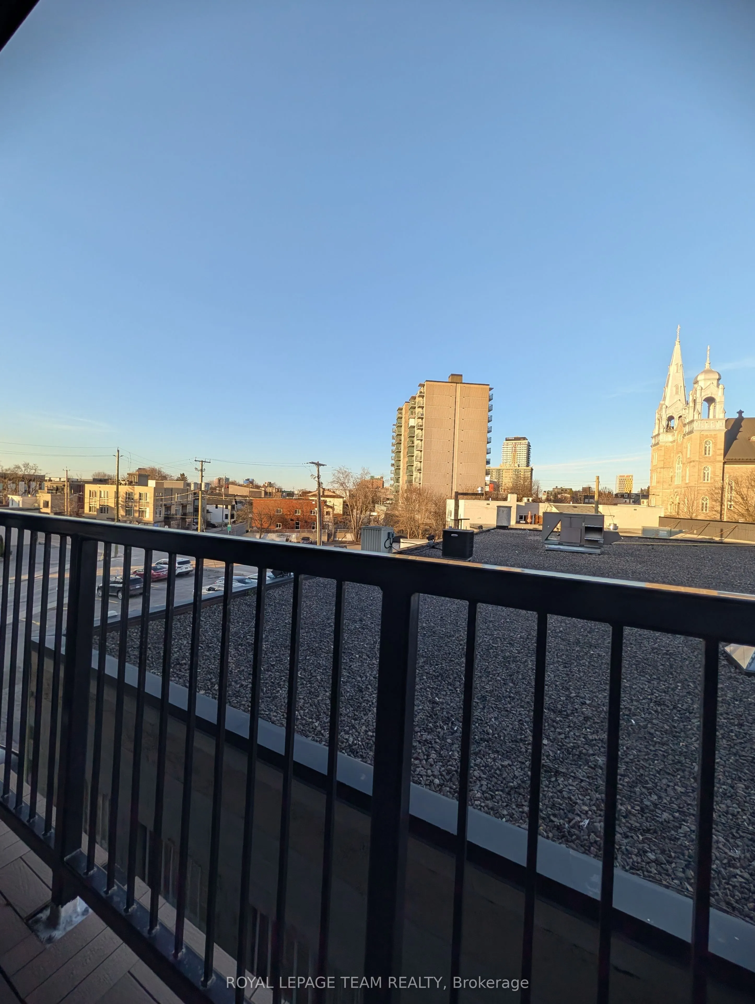 101 Pinhey Street #304