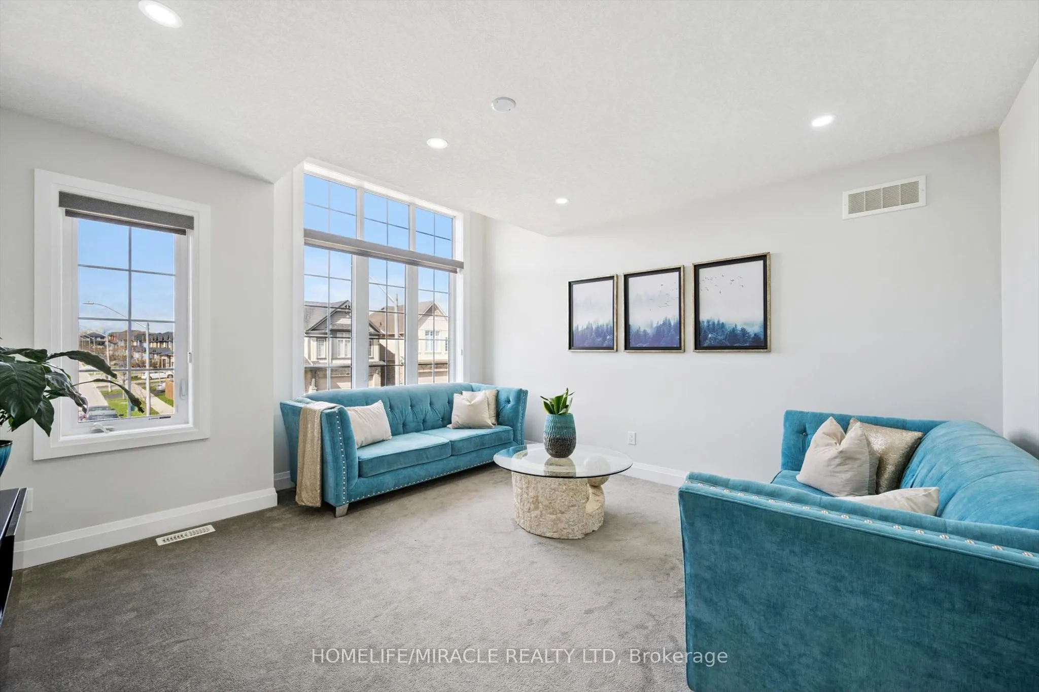 736 Wood Lily Street