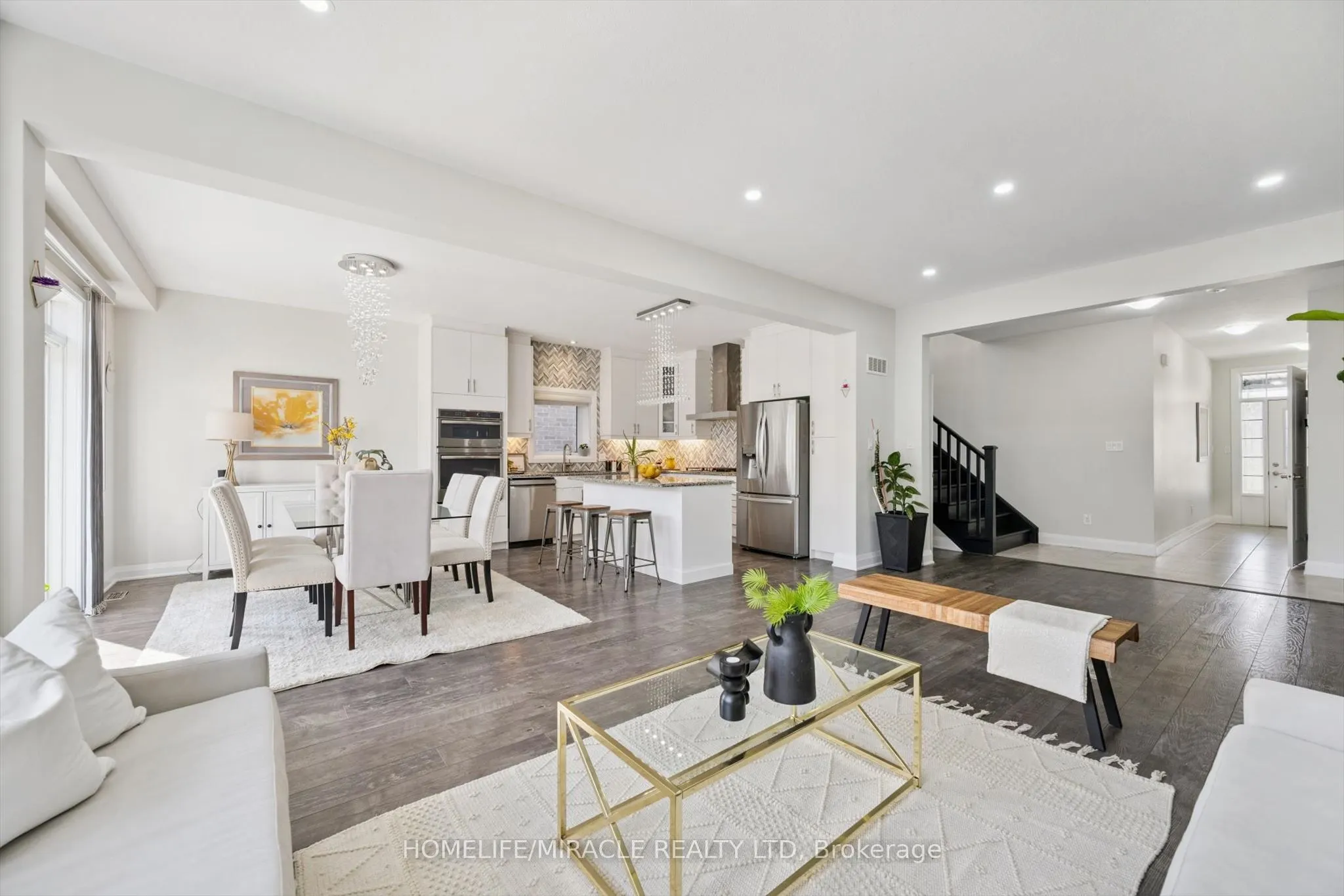 736 Wood Lily Street