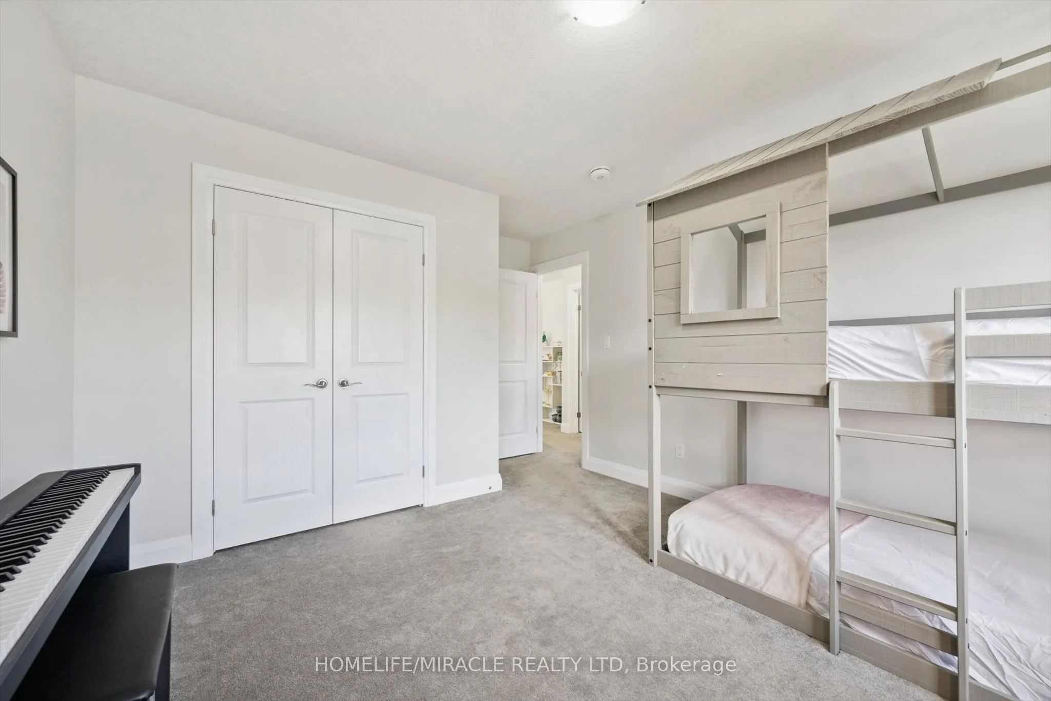 736 Wood Lily Street
