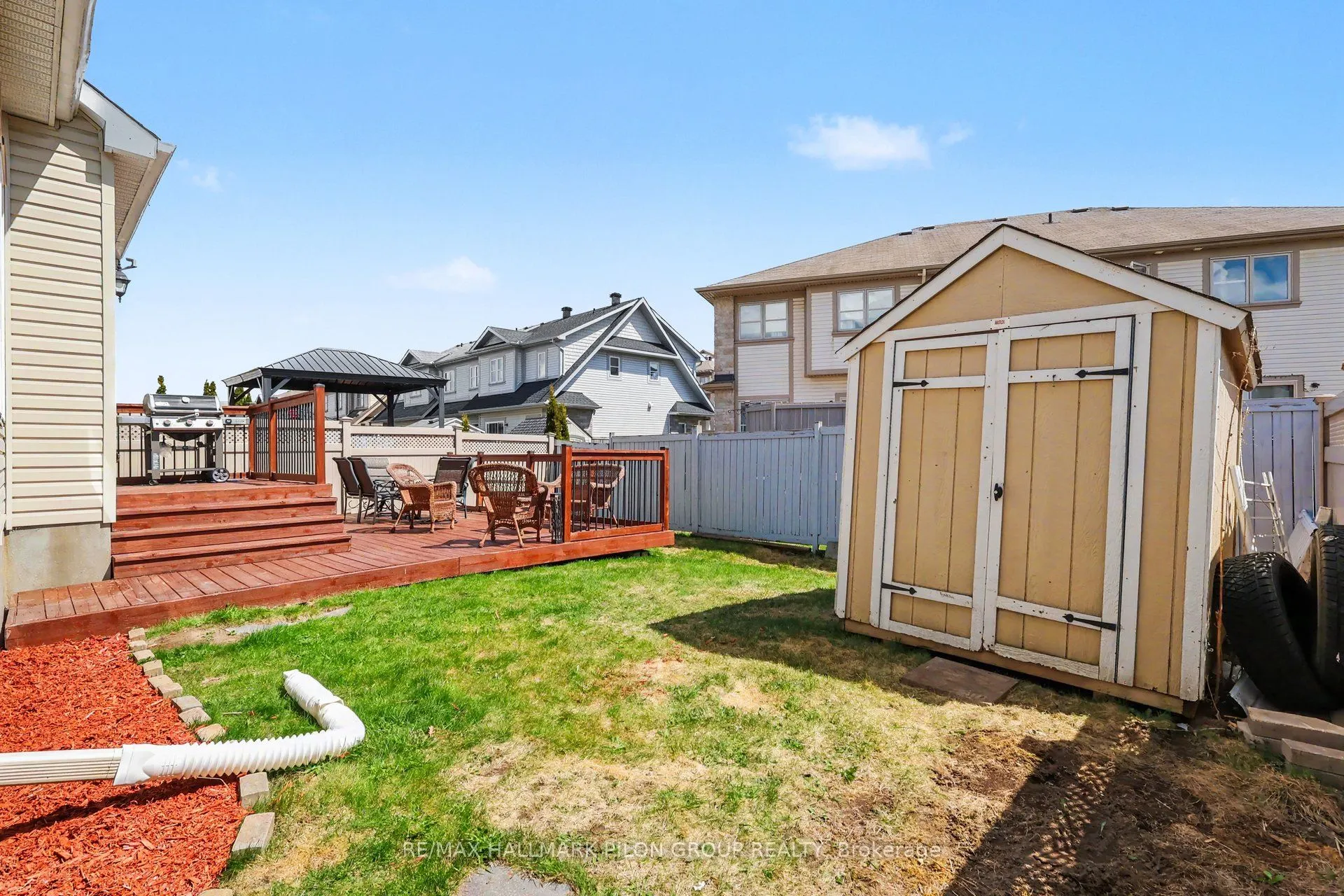1046 Fieldfair Way