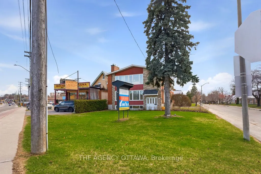 1310 Woodward Avenue