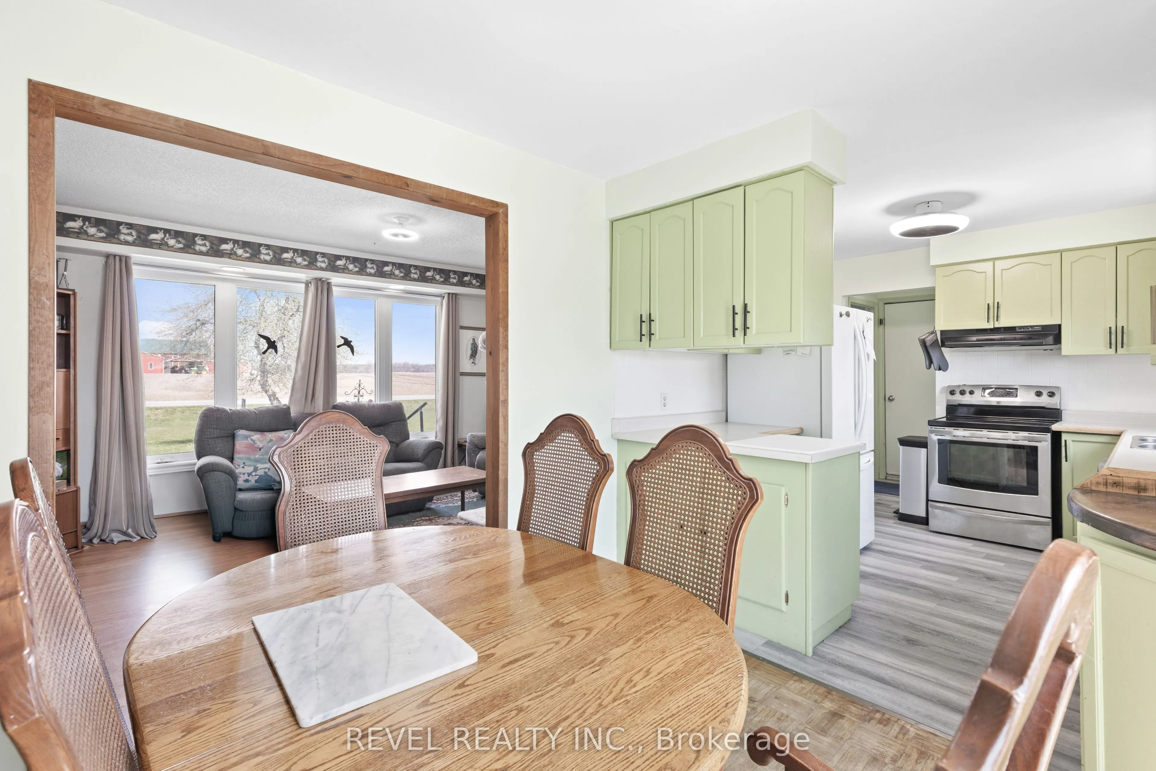 1038 Cresswell Road
