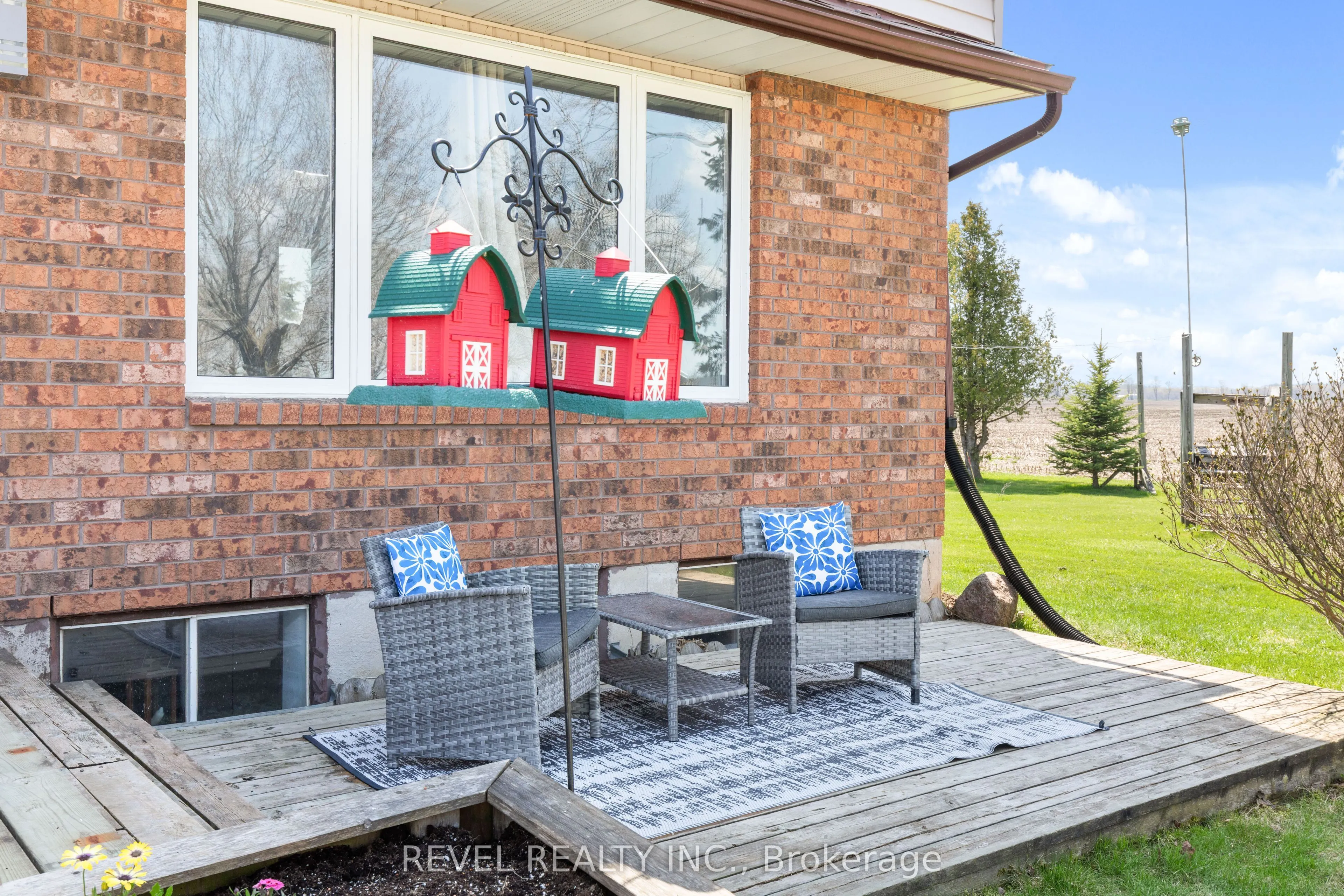 1038 Cresswell Road
