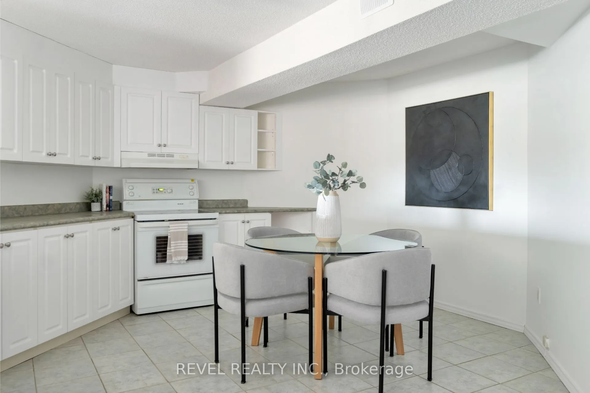 9343 Wellington 22 Road