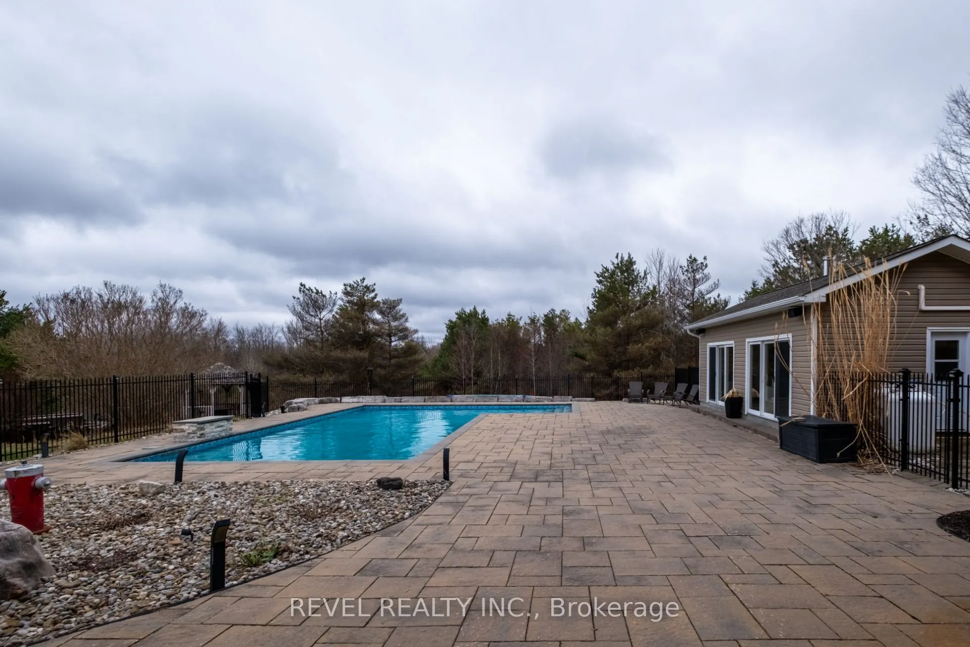 9343 Wellington 22 Road