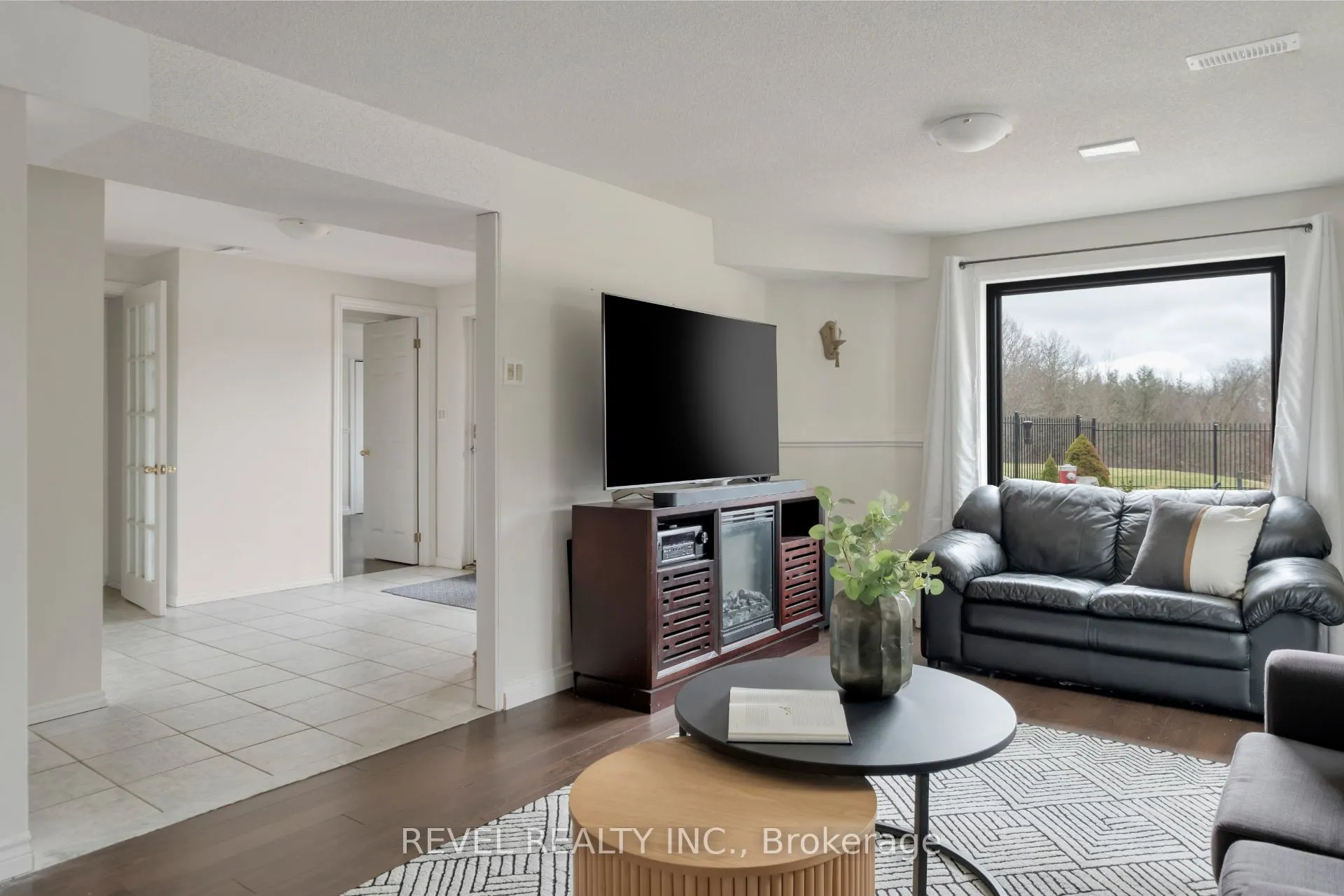 9343 Wellington 22 Road