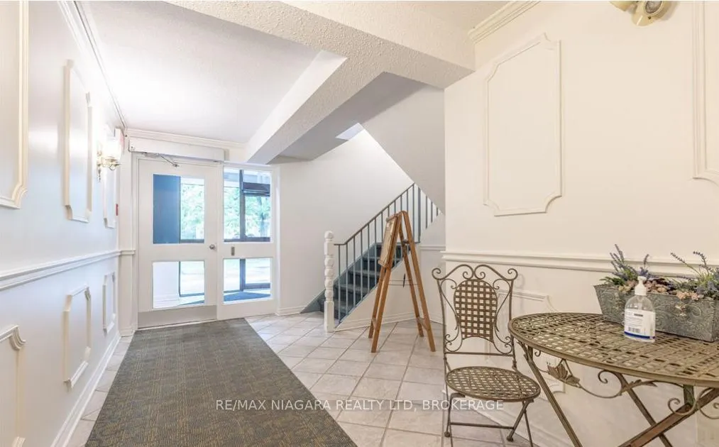 61 Paffard Street #403