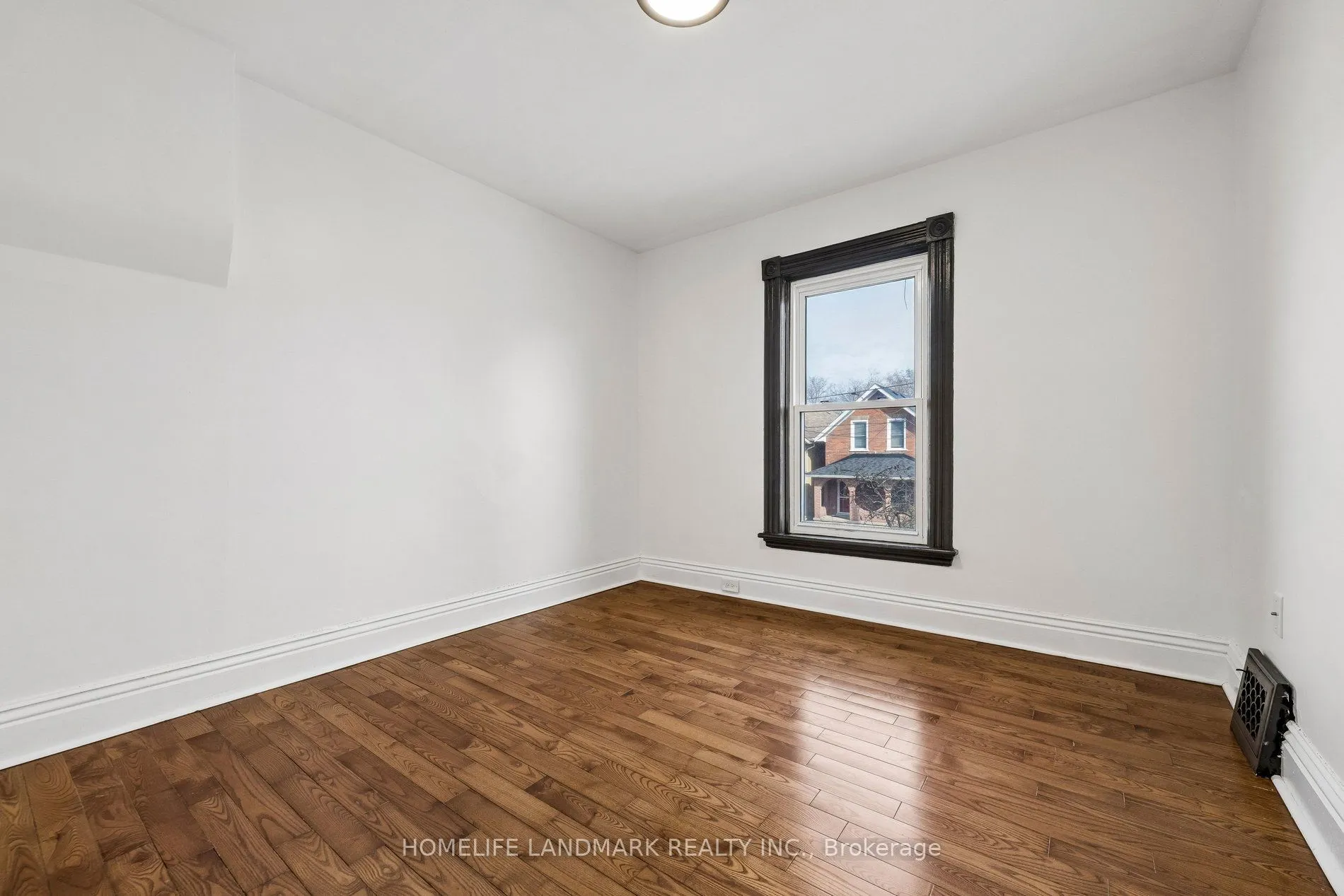 457 Bolivar Street